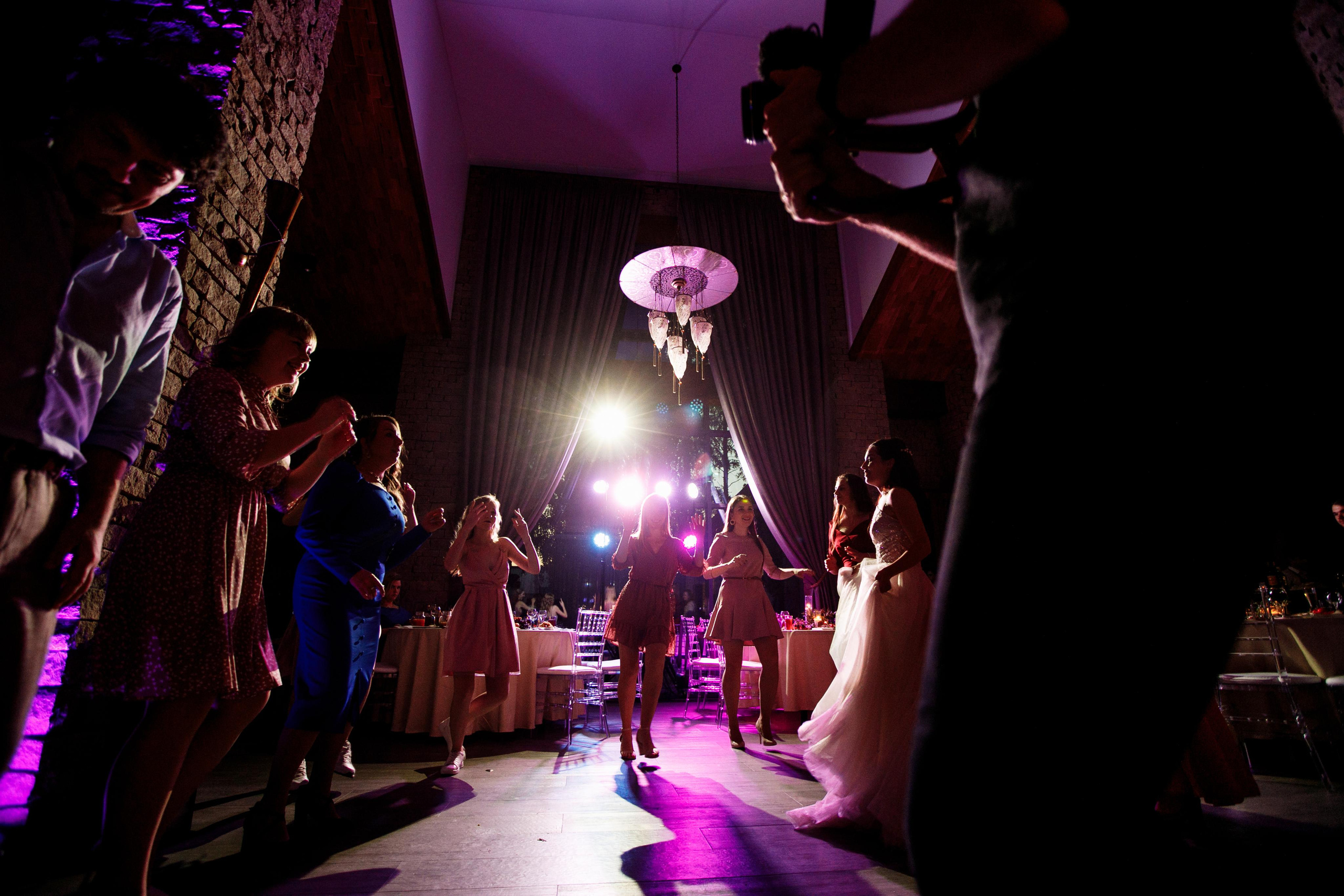 Dasha & Max. Wedding and family photographer and videographer PA, NJ, NY, DE, MD