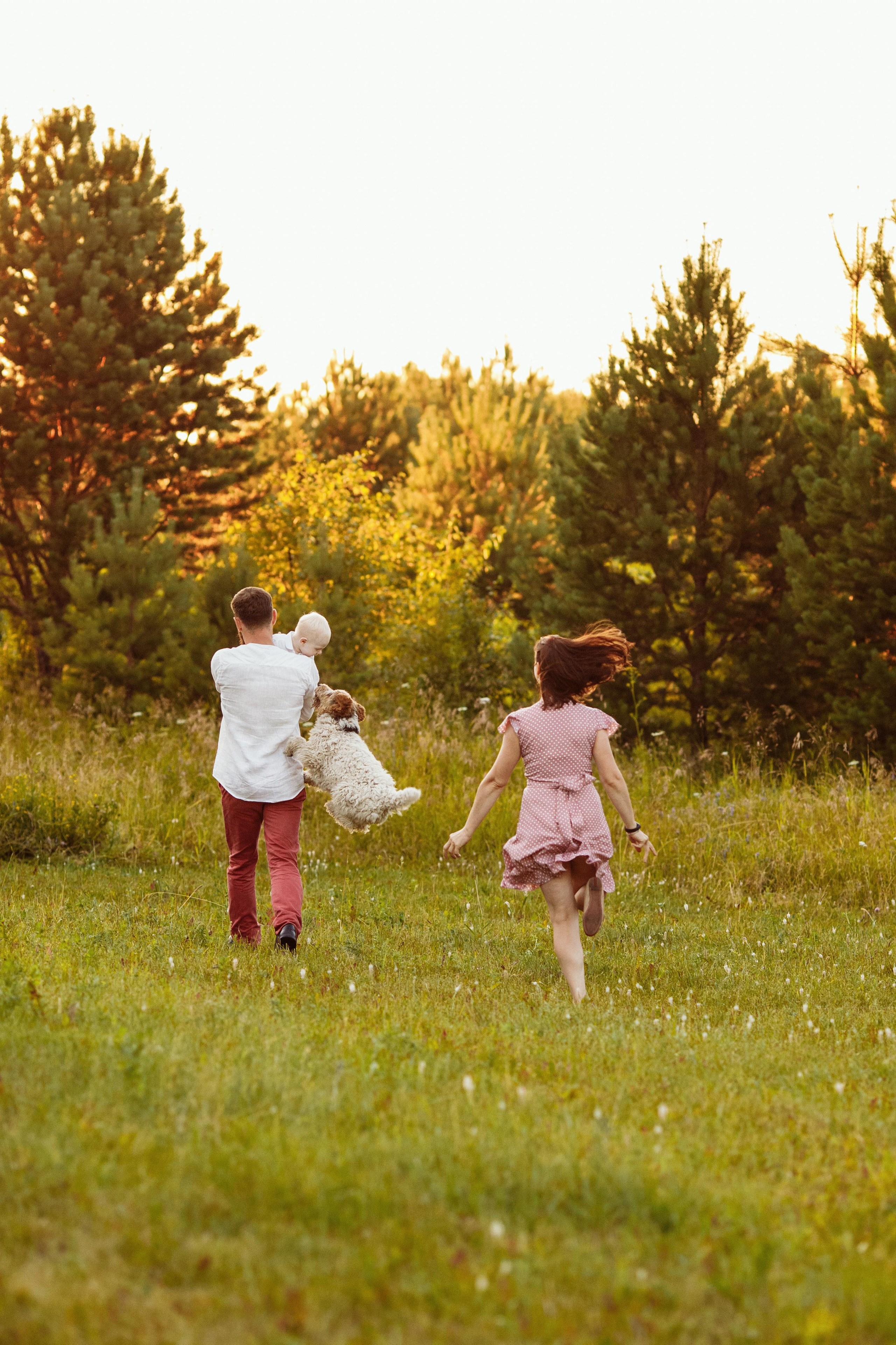 Anton, Nastya & Pasha. Nature. Wedding and family photographer and videographer PA, NJ, NY, DE, MD