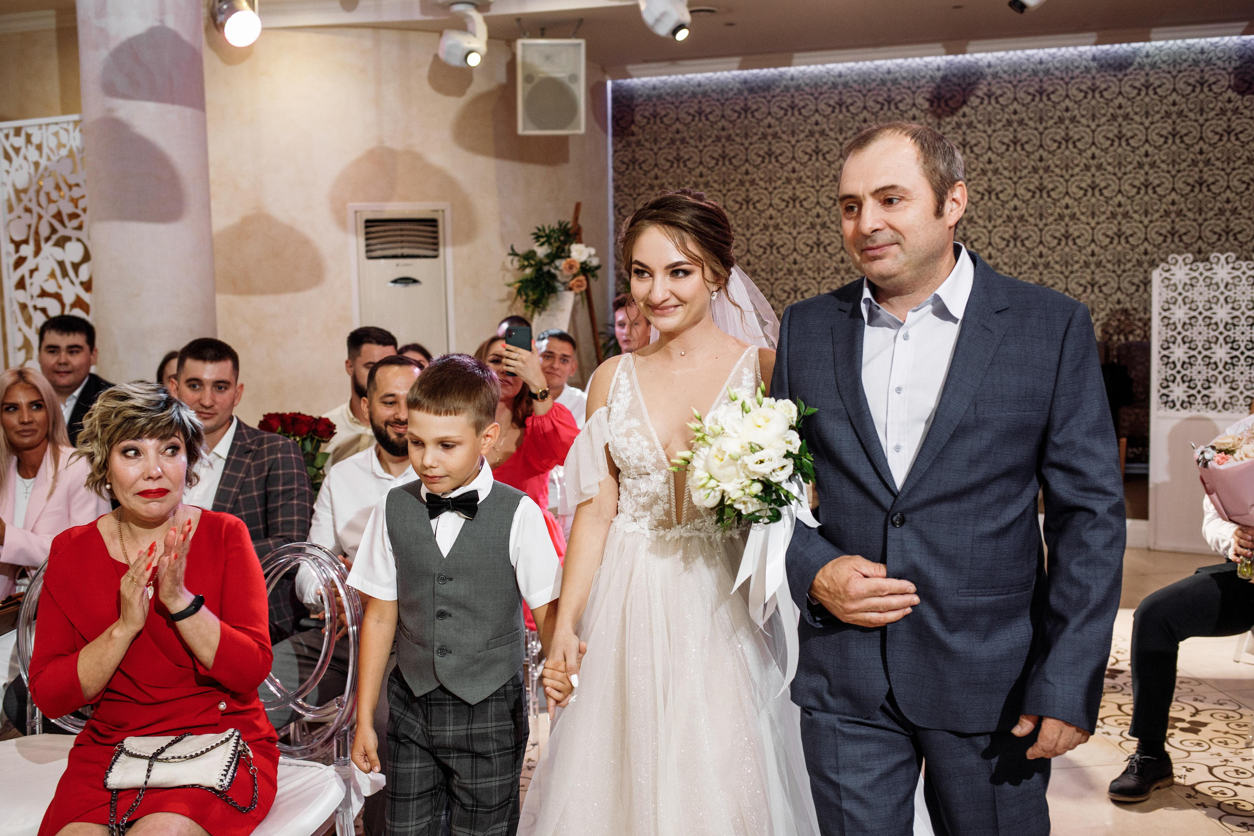 Artem & Polina. Wedding and family photographer and videographer PA, NJ, NY, DE, MD
