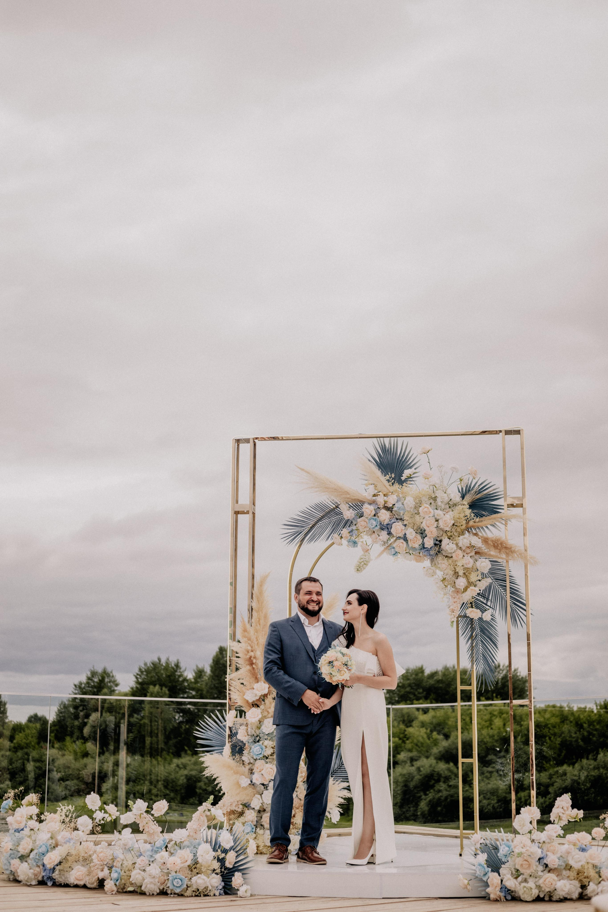 Roman & Kate. Wedding and family photographer and videographer PA, NJ, NY, DE, MD