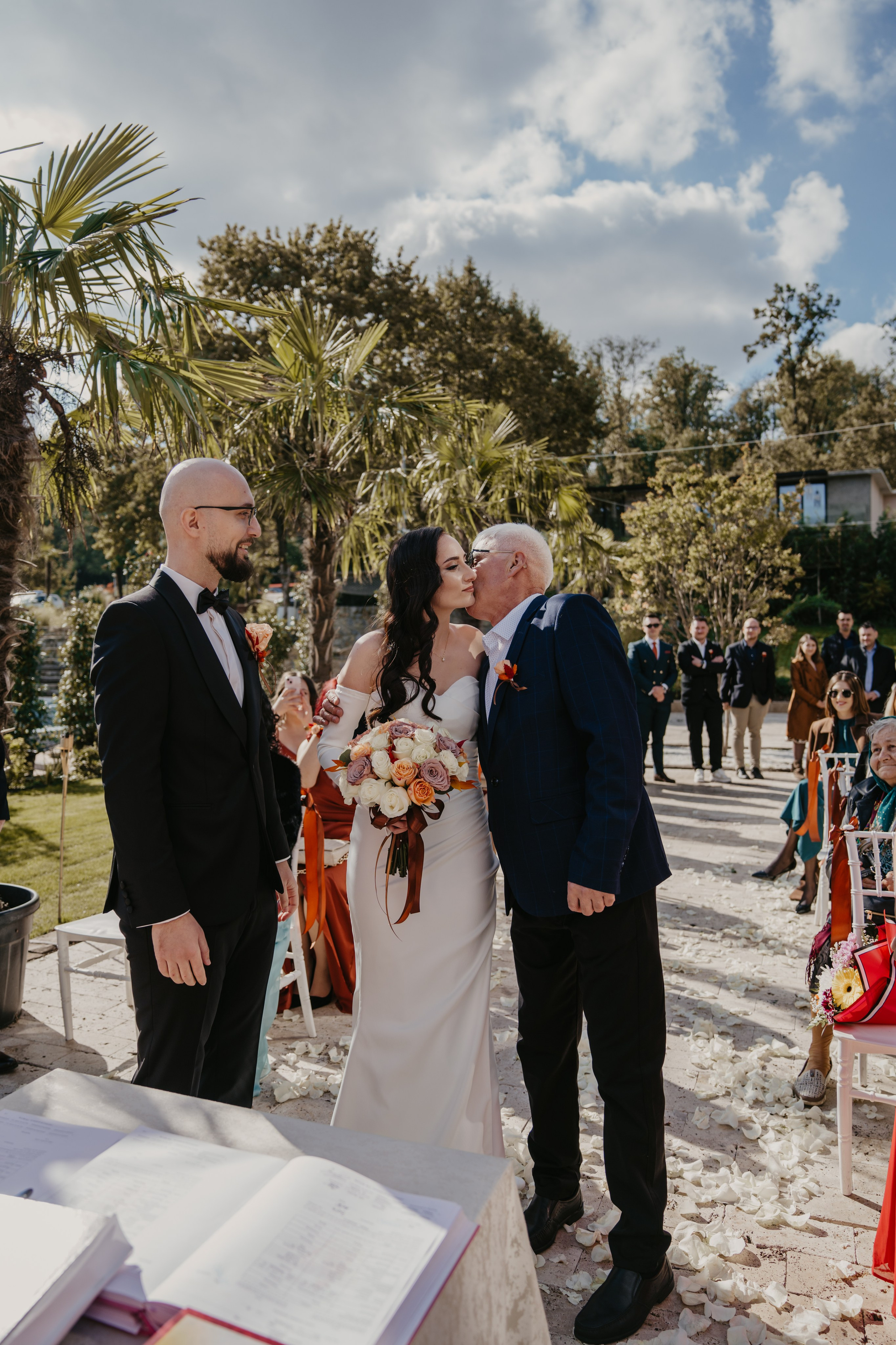 Lavinia & Gabriel. Gabrielacojocariu.com