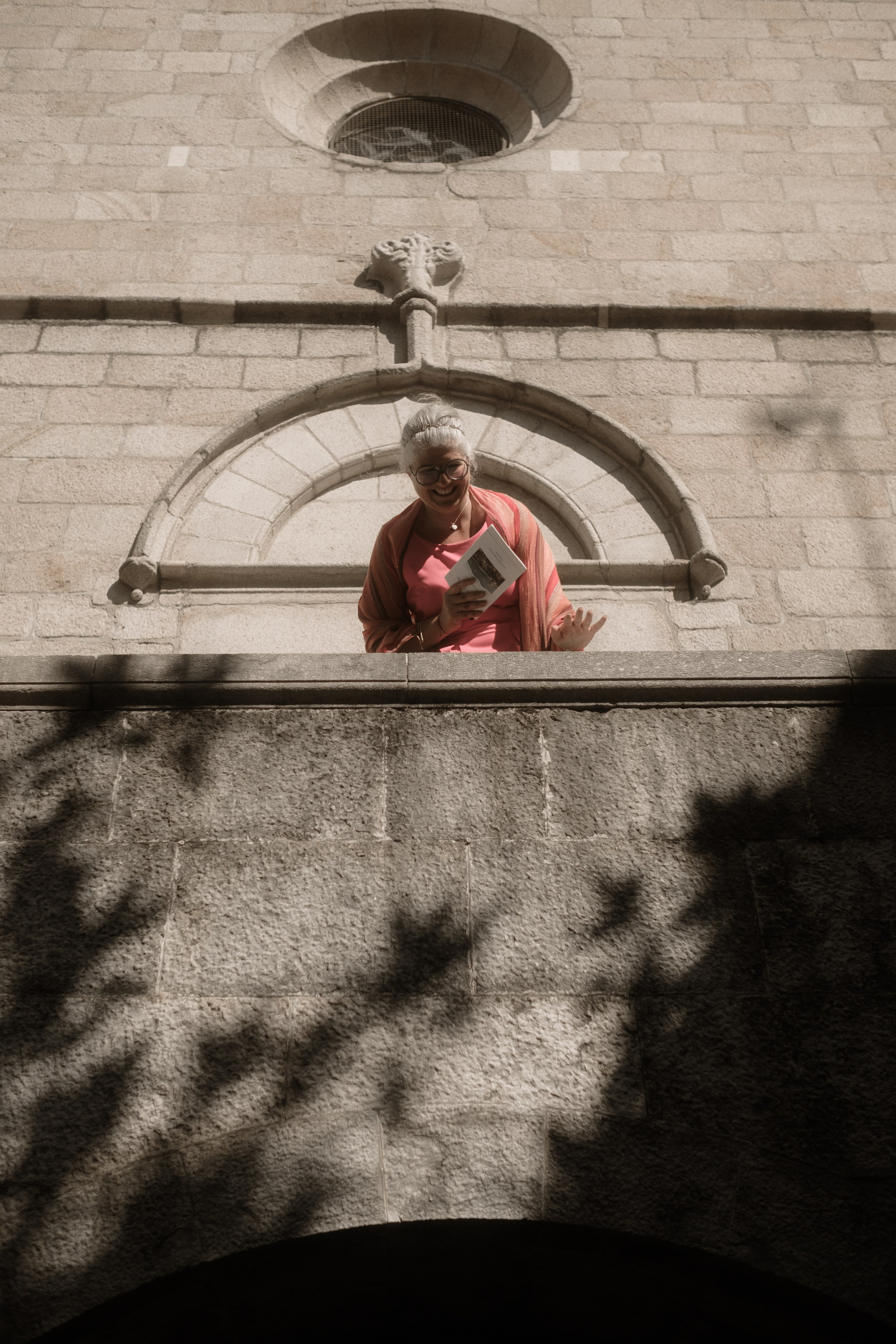 Svetlana & Alman. Monestir Sant Salvi. Paola fotógrafo / videografo de bodas en Barcelona