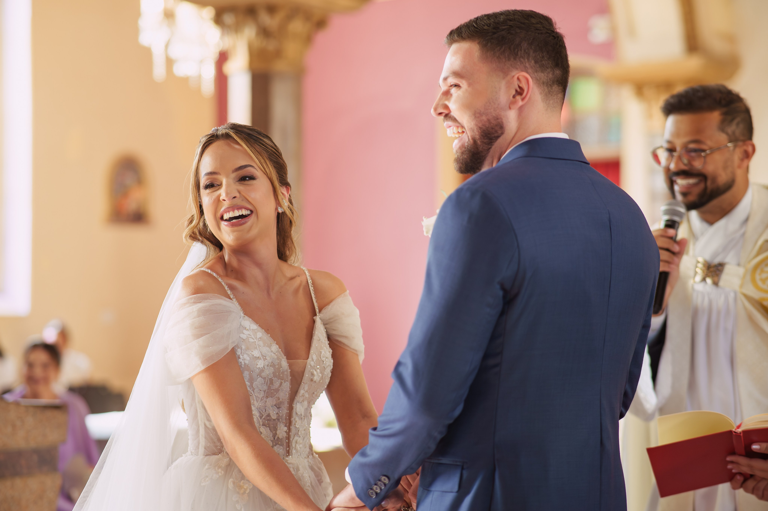 História de Aline & Gabriel. O Casal Dos Noivos