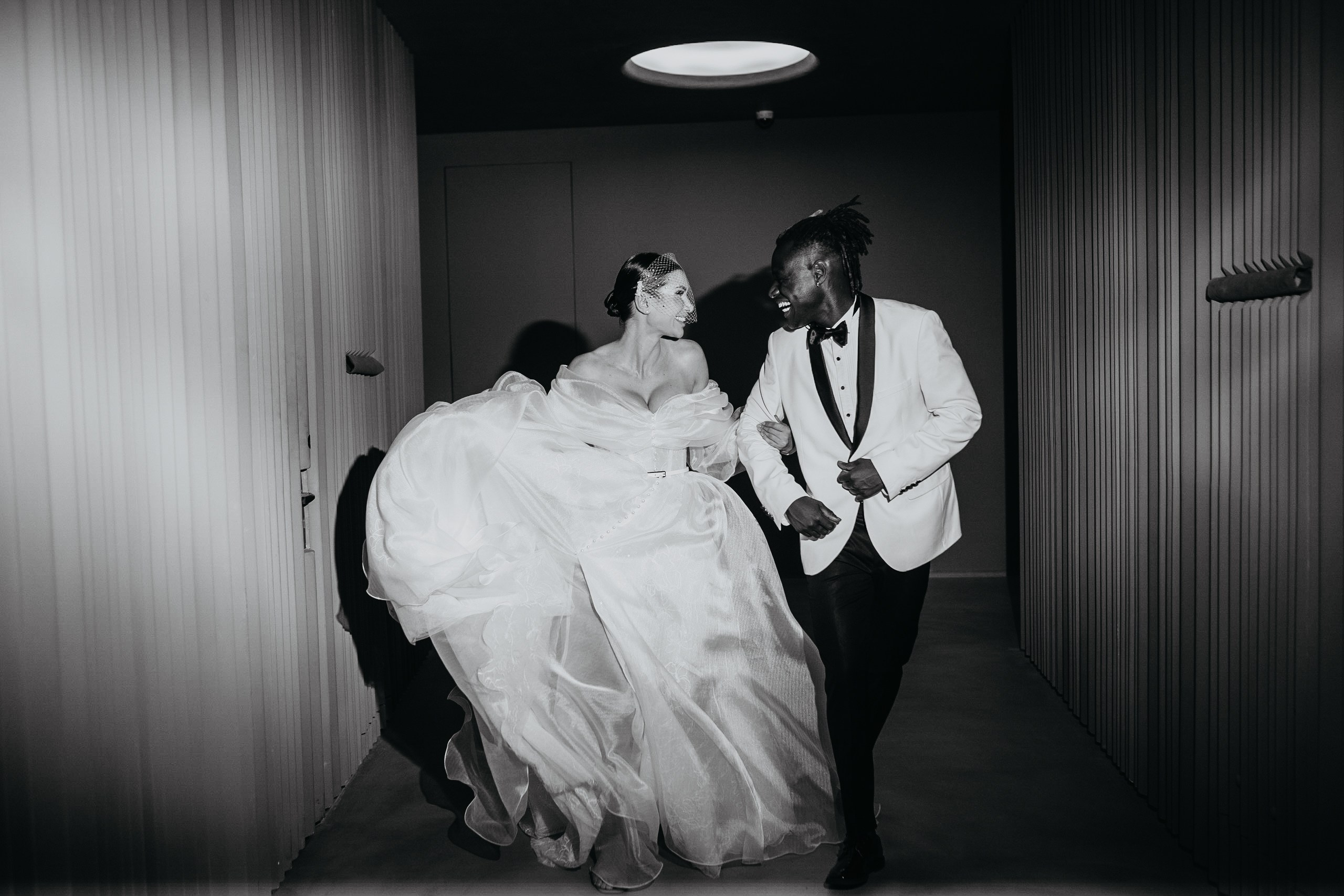 Inessa & Jerremy. Свадебный фотограф Аскар Бумага