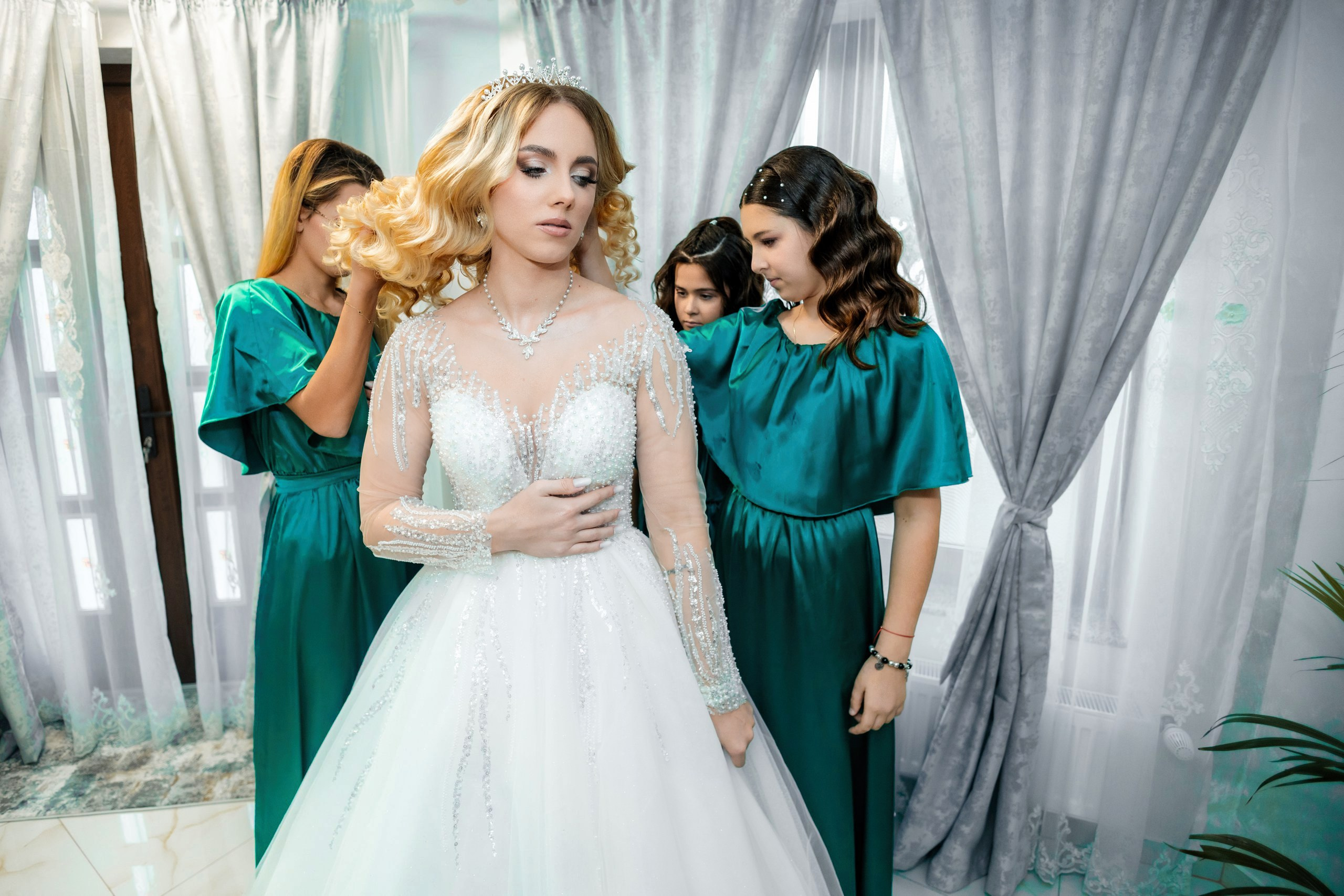 Mireasa în ziua nunții – emoție, eleganță și momente autentice | Fotograf nuntă