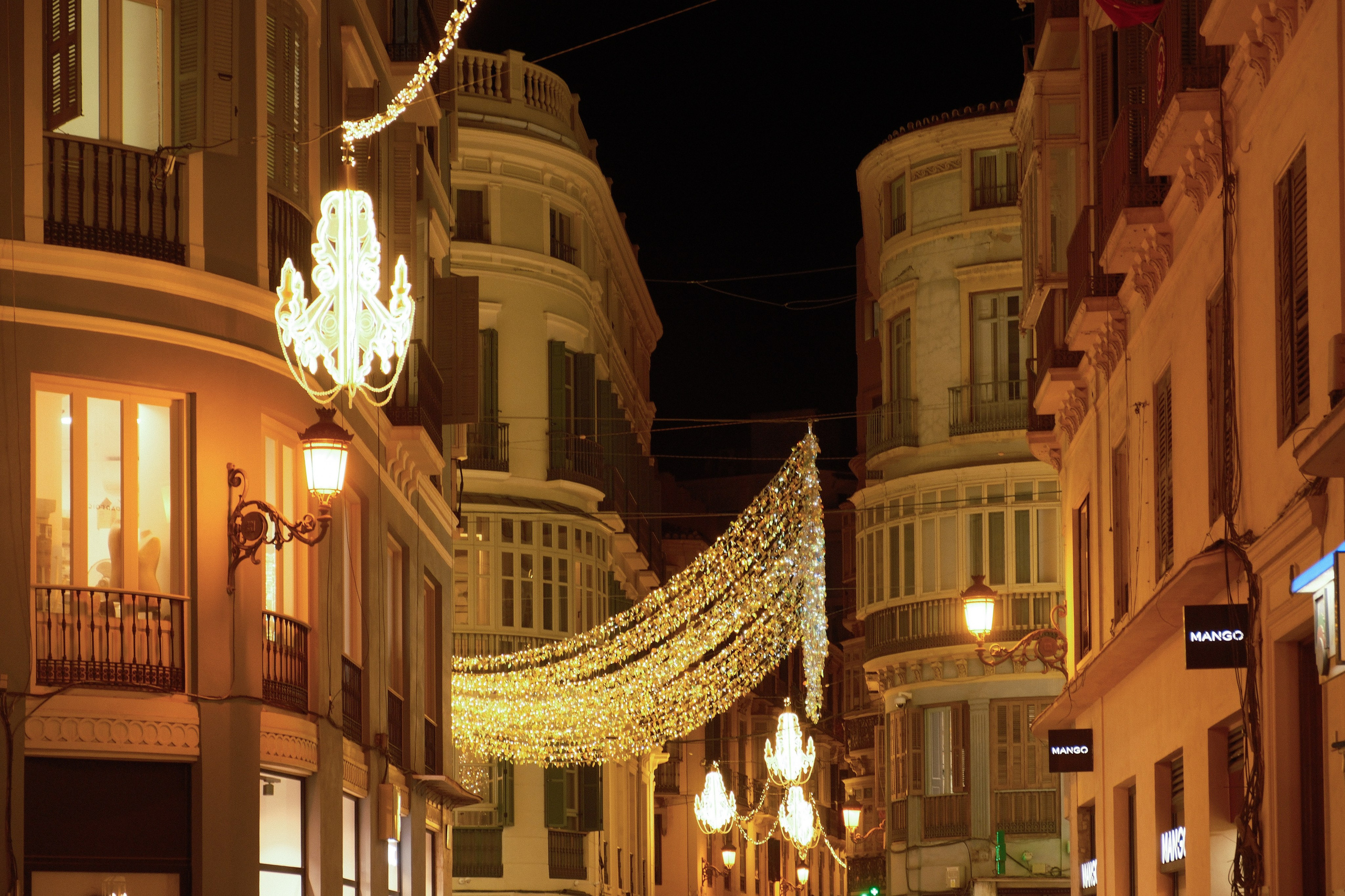 Architectural, Real Estate & Aerial Photographer in Malaga