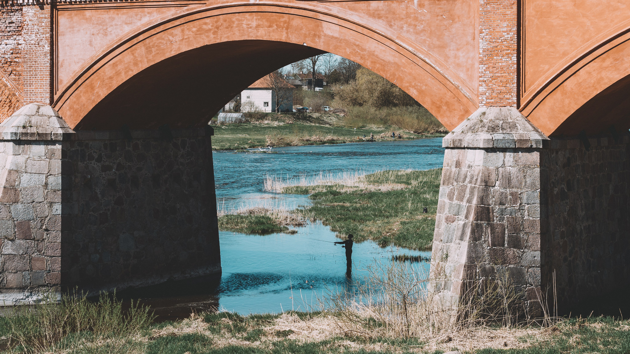 Dažādas fotogrāfijas. Sajūtu un mirkļu fotogrāfs no Rīgas, Mārtiņš Babris