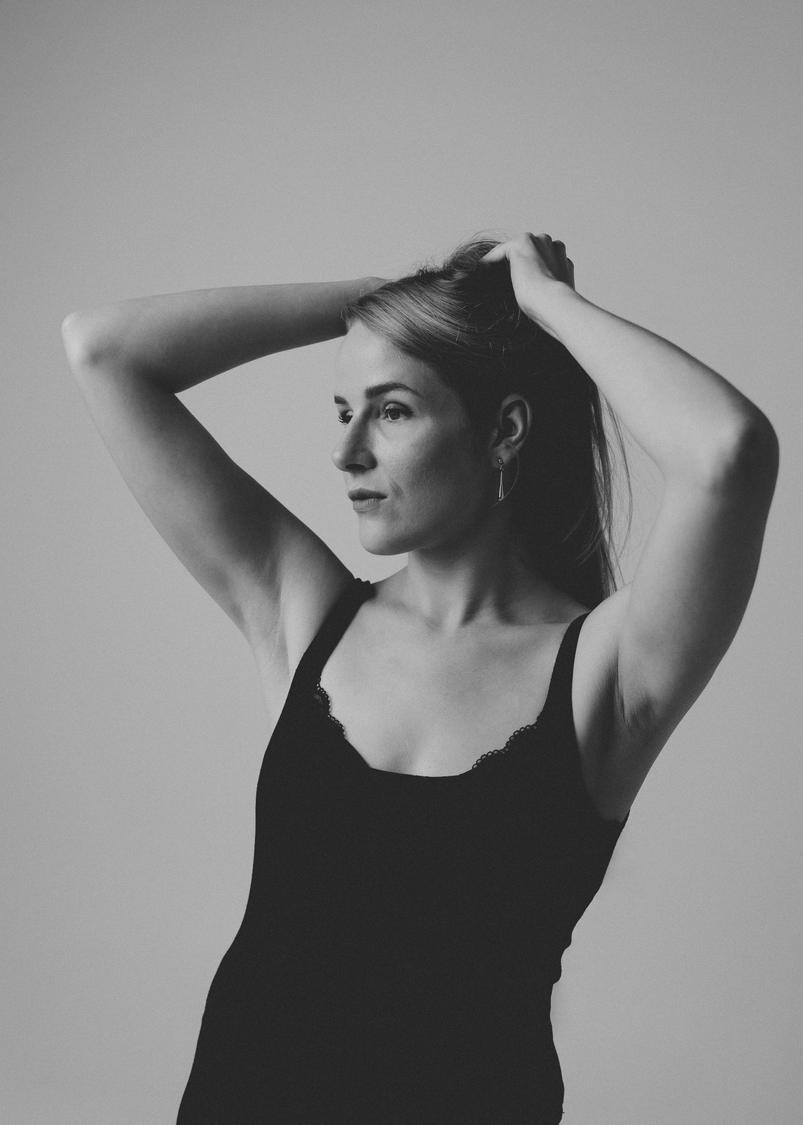 Analogā fotosesija ar Jolantu. Sajūtu un mirkļu fotogrāfs no Rīgas, Mārtiņš Babris