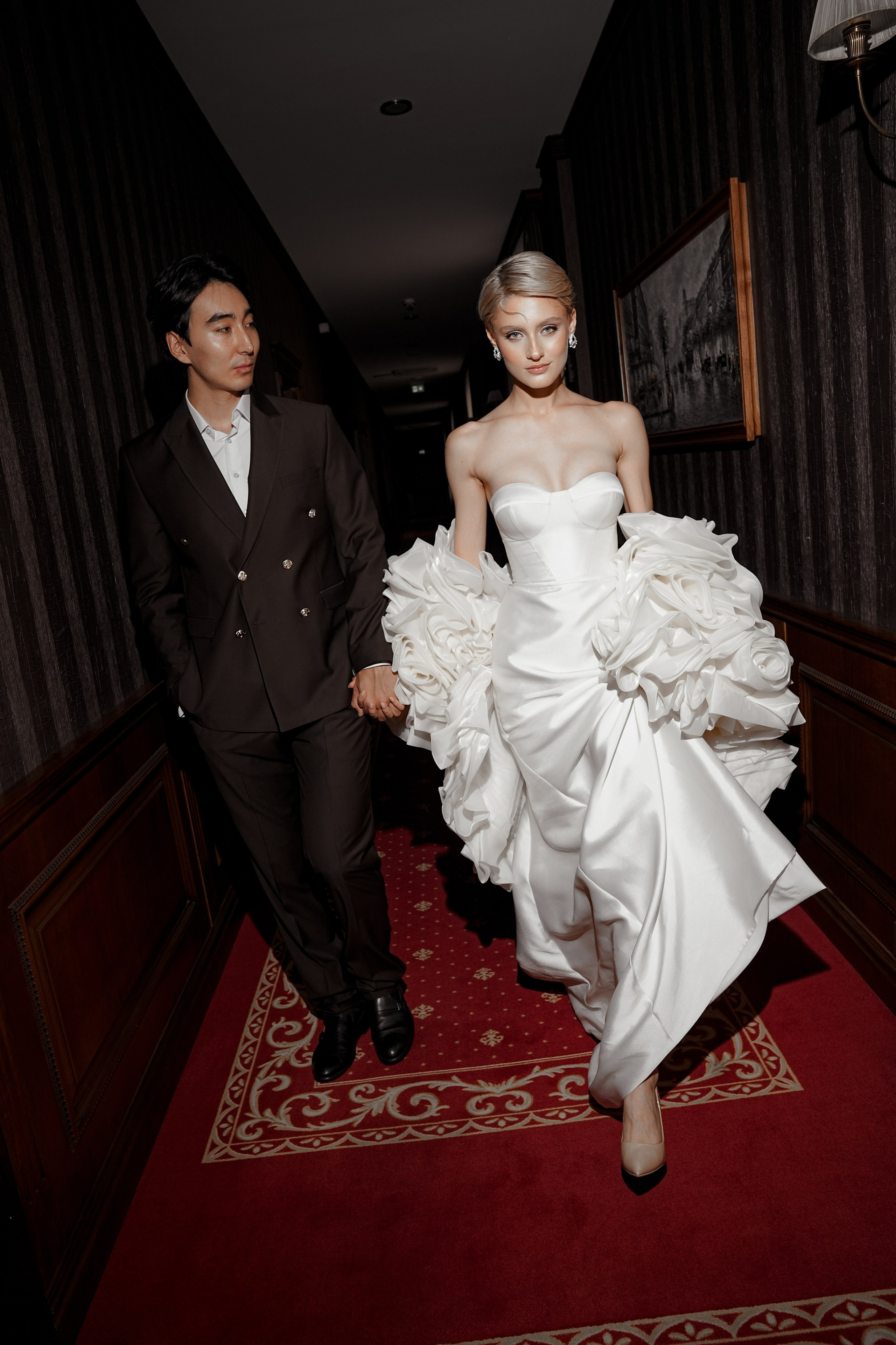 Николь Амир