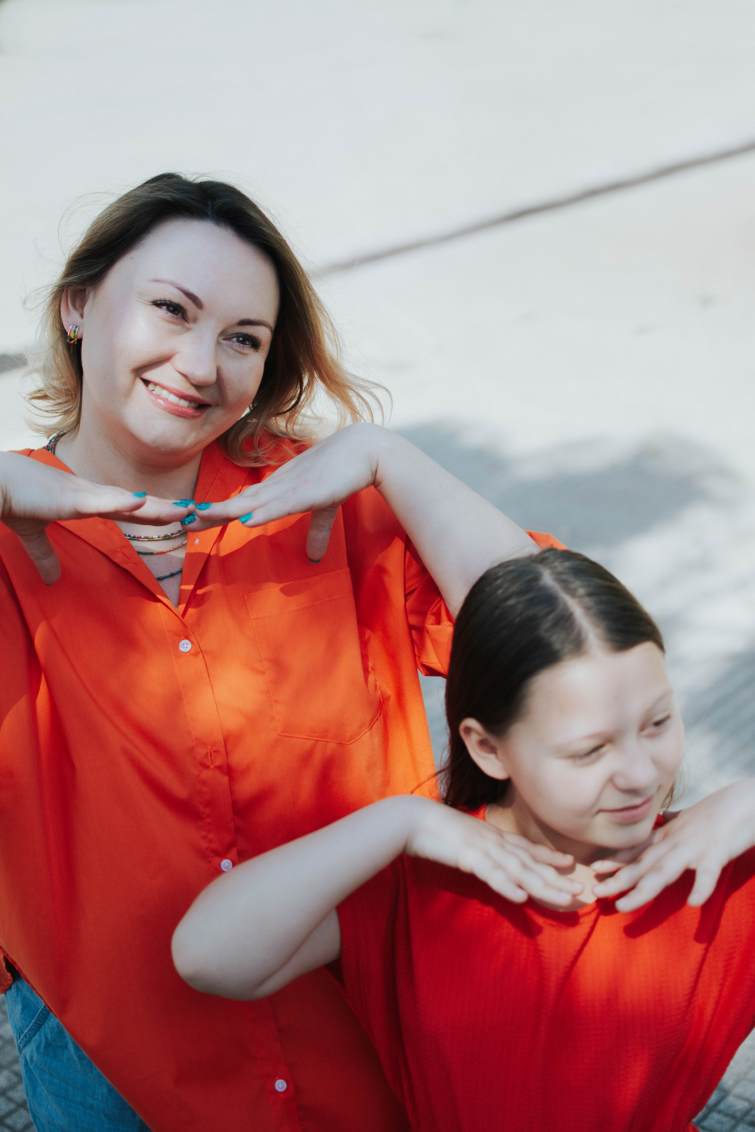 Mother and daughter. Buenos Aires. Photography. Photographer @elmirkami in the city of Buenos Aires