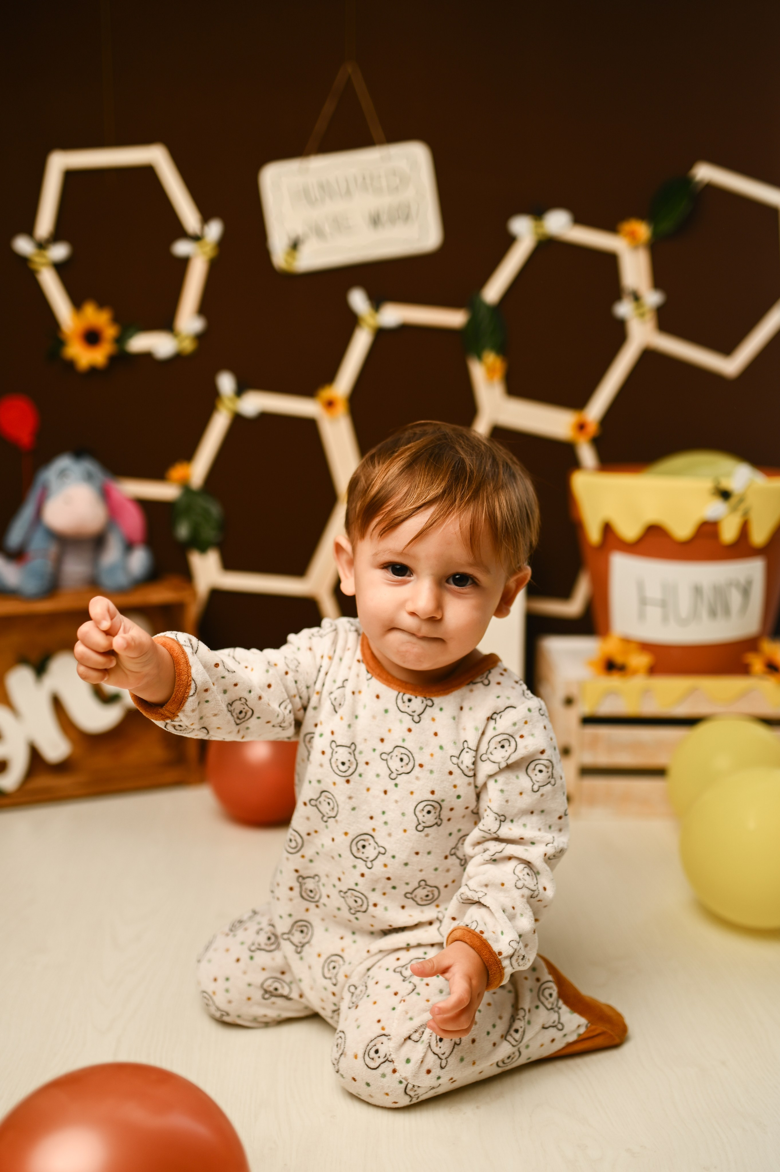 Cake Smash Photoshoot. WELCOME