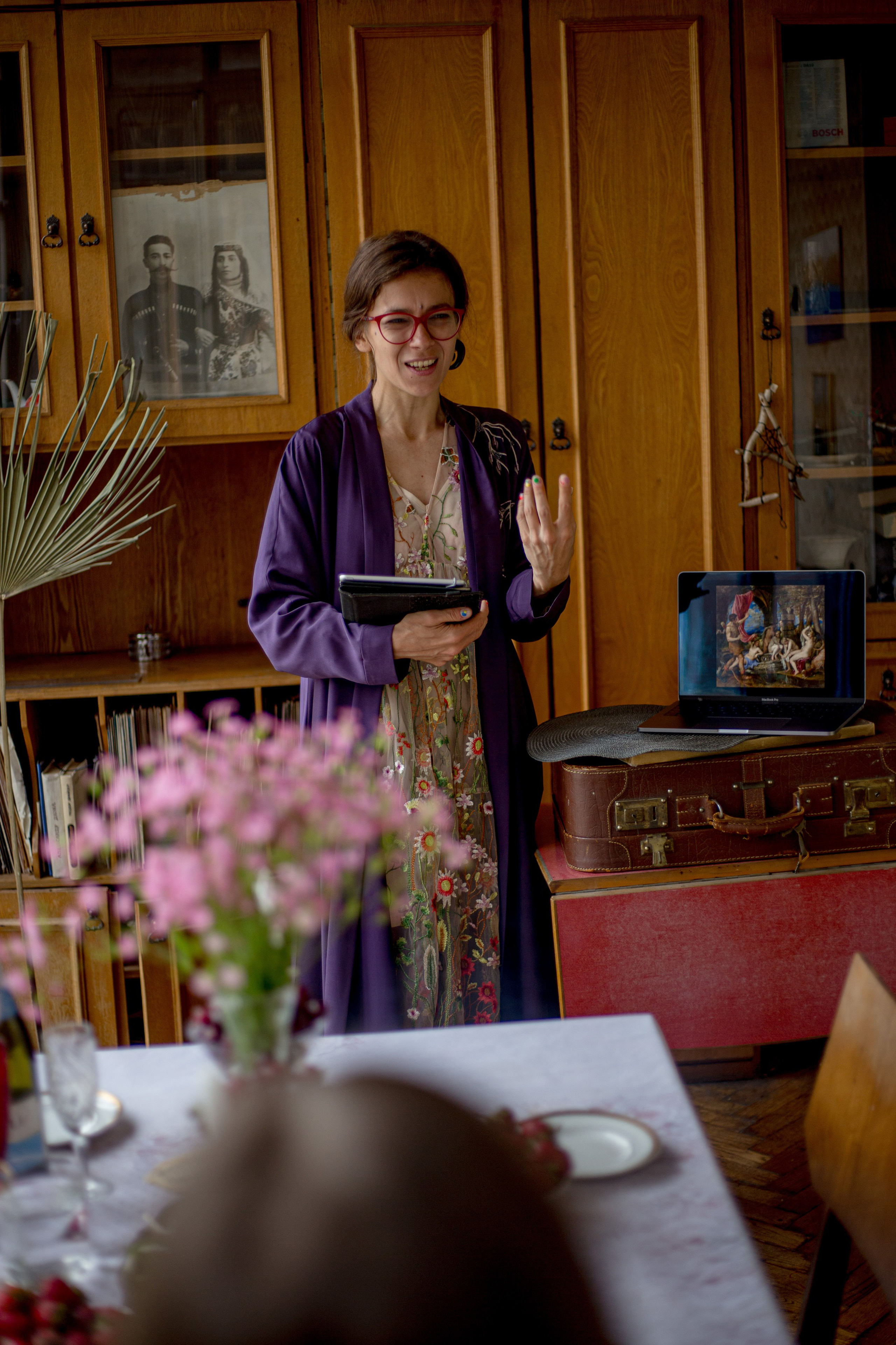 Shushabandi Breakfast. Lecture Pasha Rost. Art Photographer