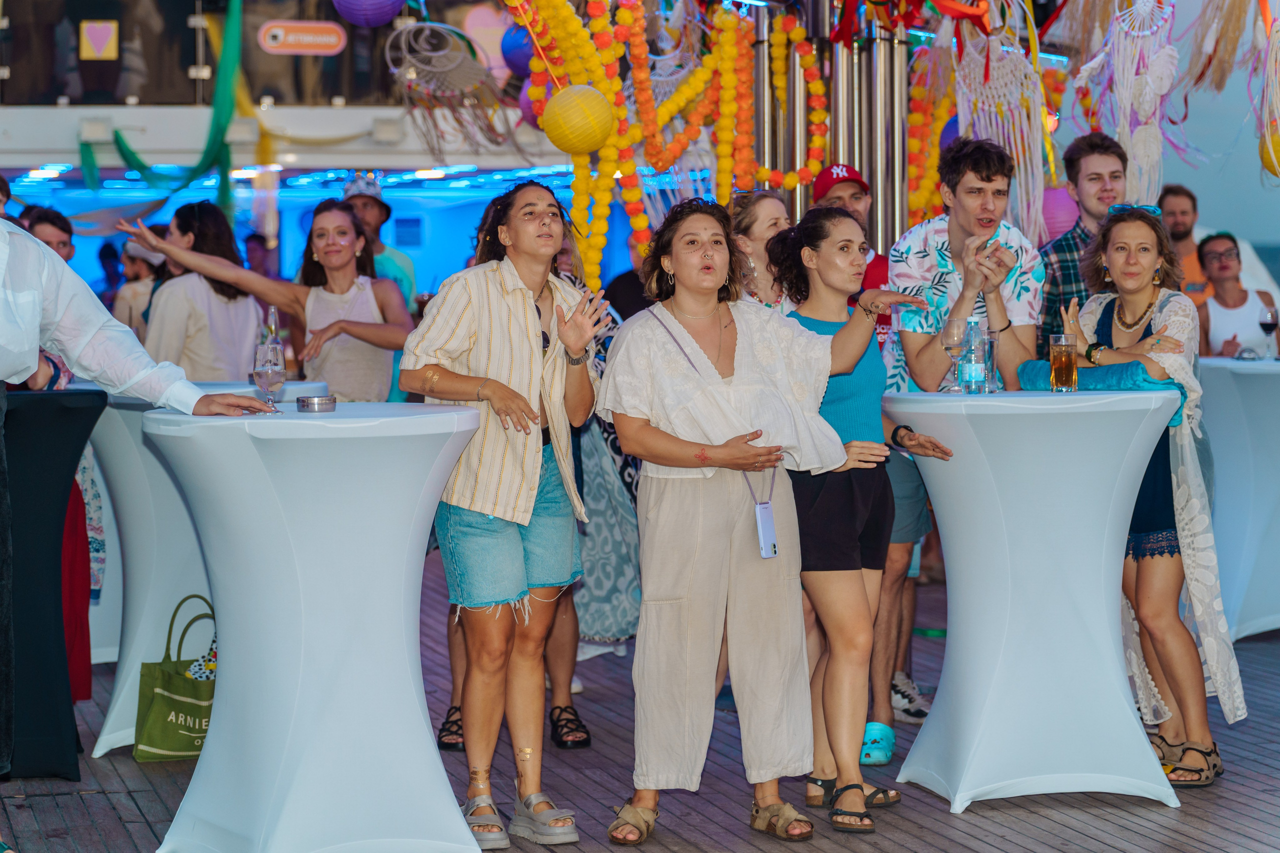 Summer party JetBrains. Семейный и детский фотограф на Кипре Елена