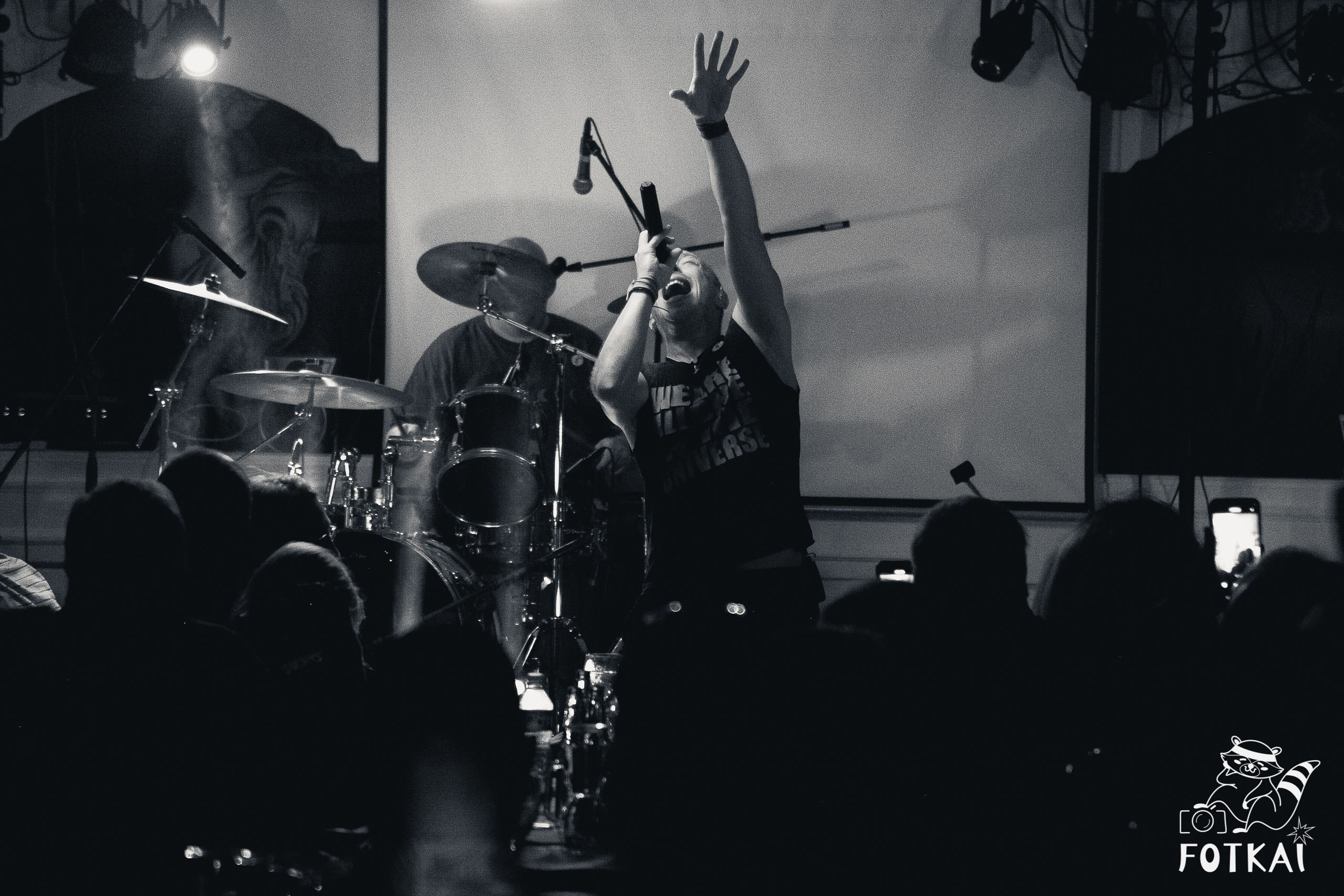 Ultimate Coldplay en Restaurante Los Cucalos: Reportaje fotográfico 17.09.25 | FOTKAI