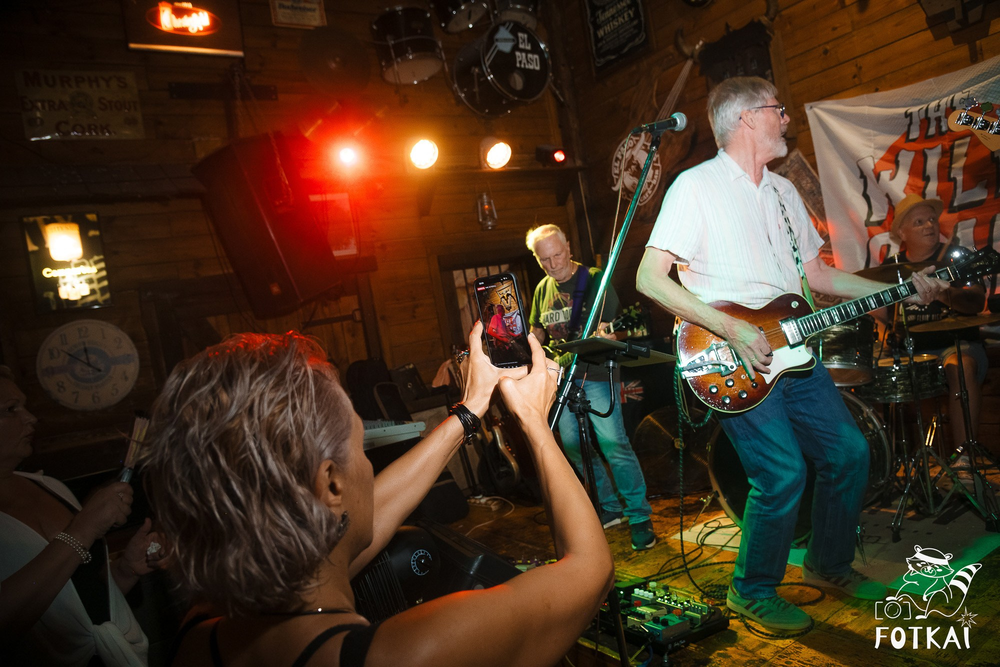 Jam Night в баре El Paso, Торревьеха — фоторепортаж живого джем-сейшена, июнь 2026 | FOTKAI