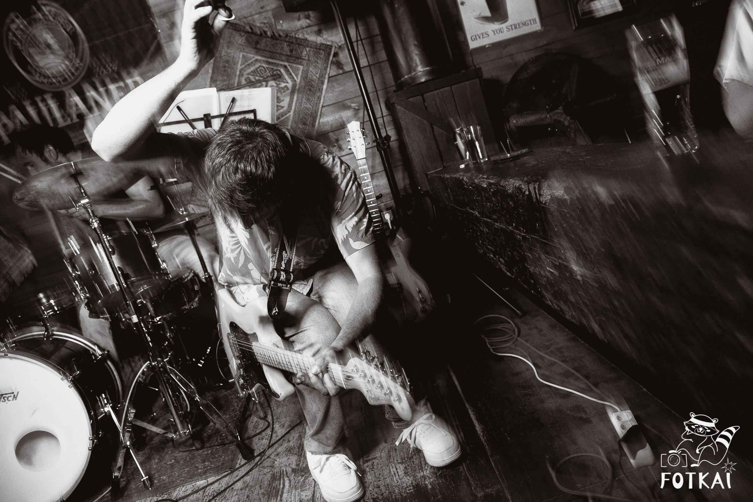 Get Back en El Paso Bar – Noche de Rock en Vivo | Reportaje Fotográfico Oktoberfest | FOTKAI