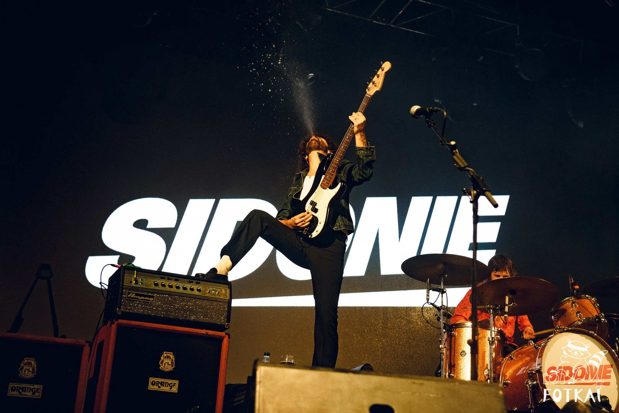 Sidonie en Torrevieja 2025 – Fotos del concierto y reportaje completo | FOTKAI