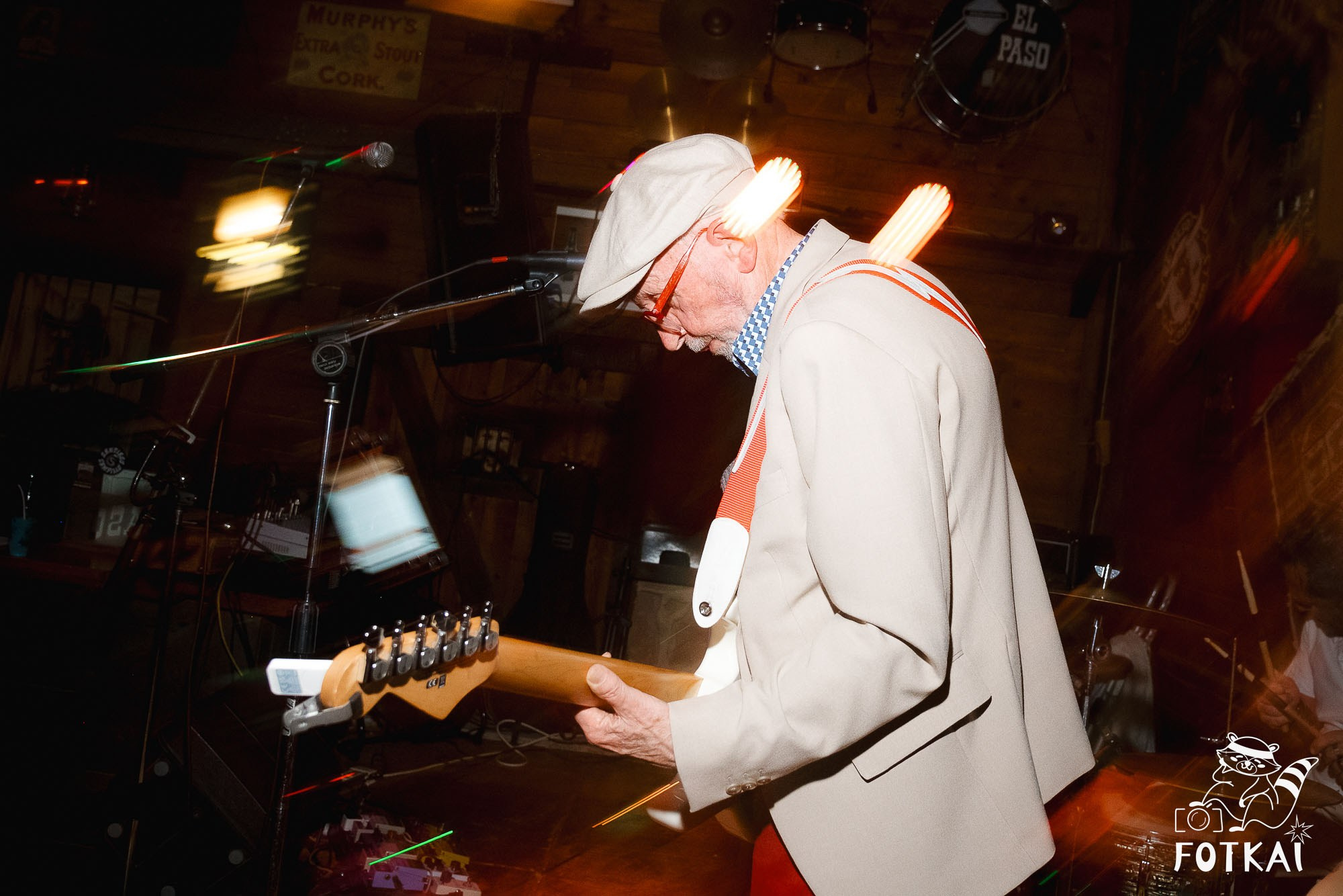 Dirty Picks — Concert Photos at El Paso Bar, Torrevieja, 2026 | FOTKAI