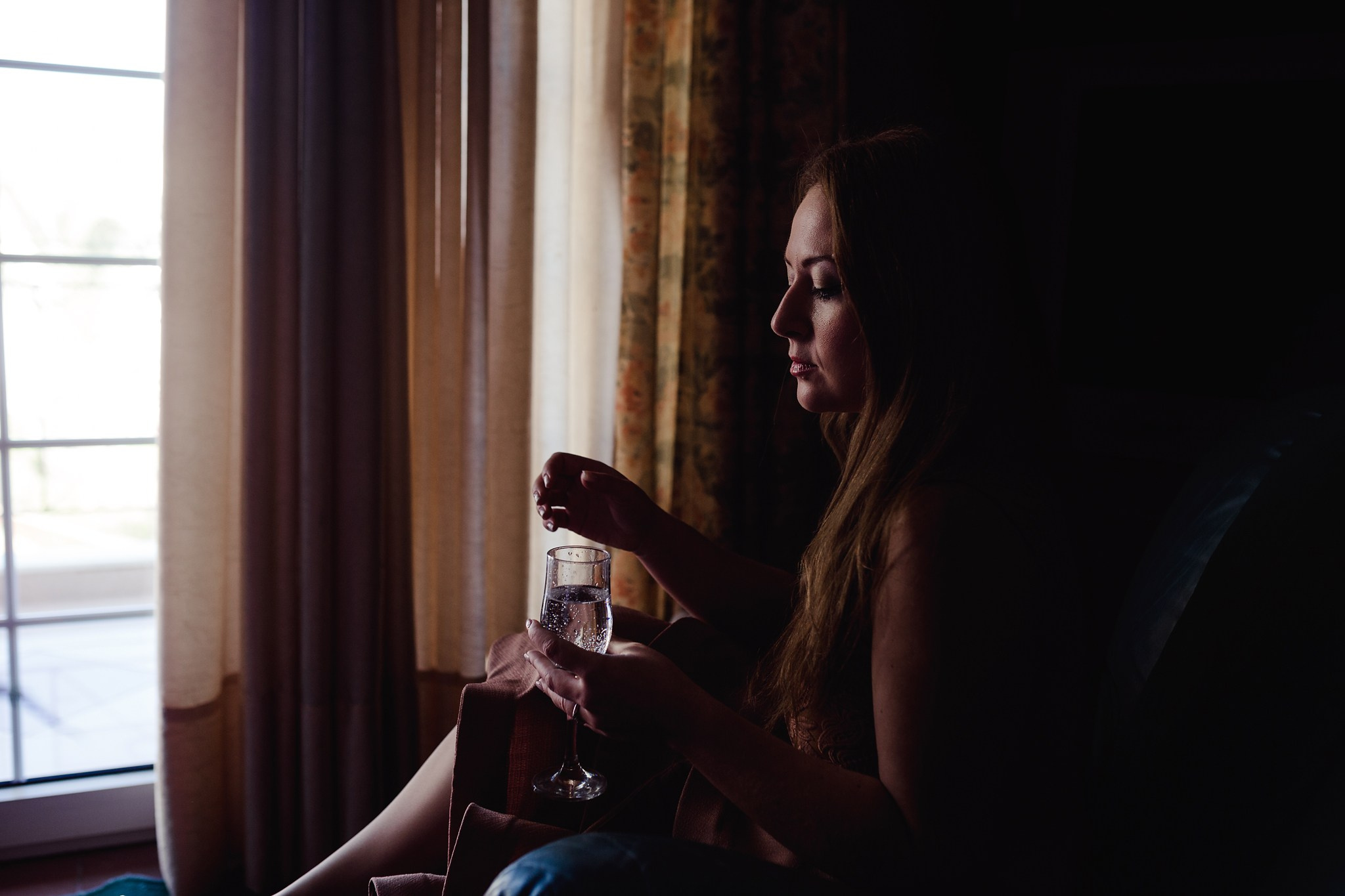 Ronalds & Svetlana, Crete. Denny Savon — Photographer in Santorini | Weddings, Love Stories & Flying Dress