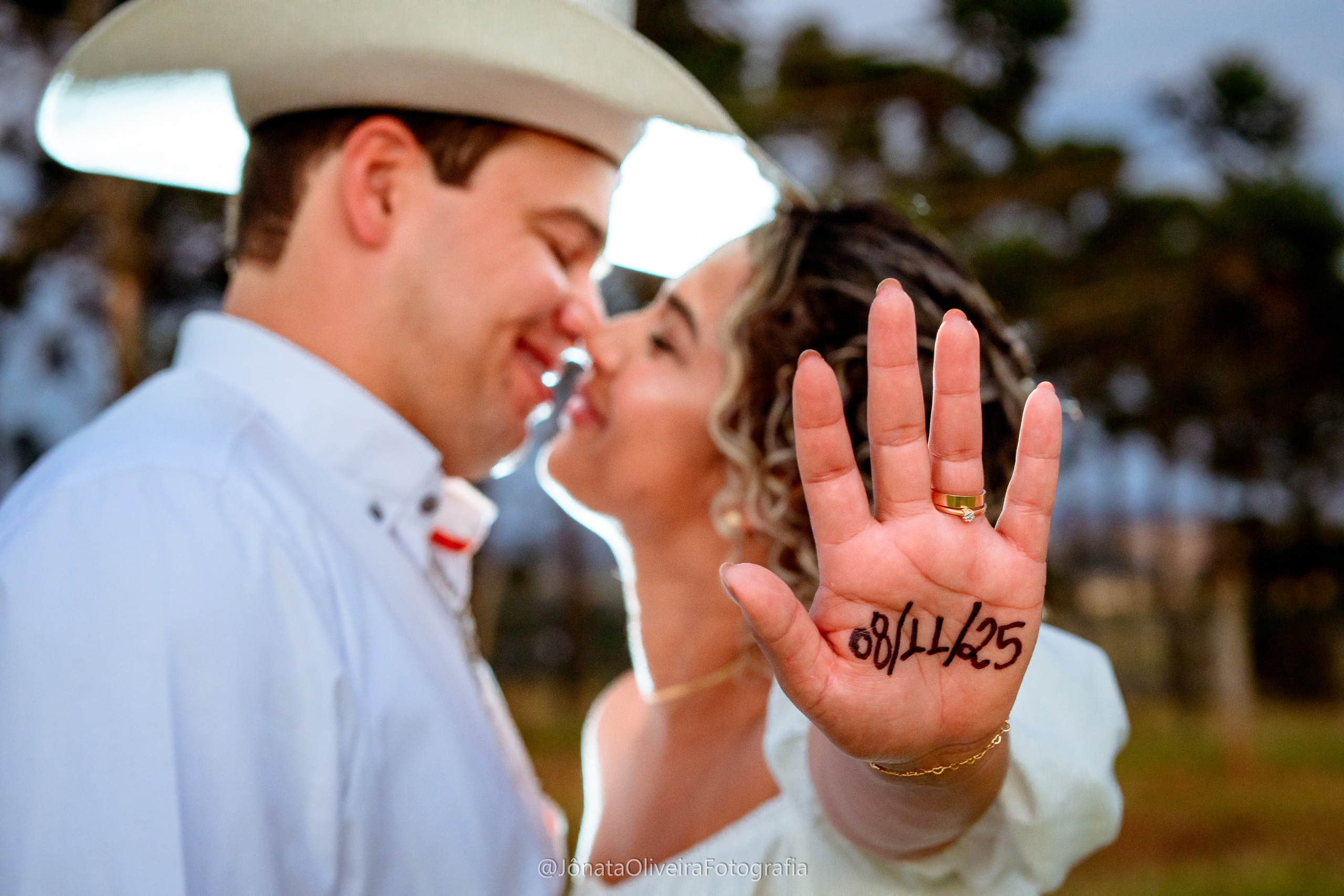 Pre Wedding Luérica e Vinicius. Fotografia de casamentos e ensaios em avaré Jônata Oliveira