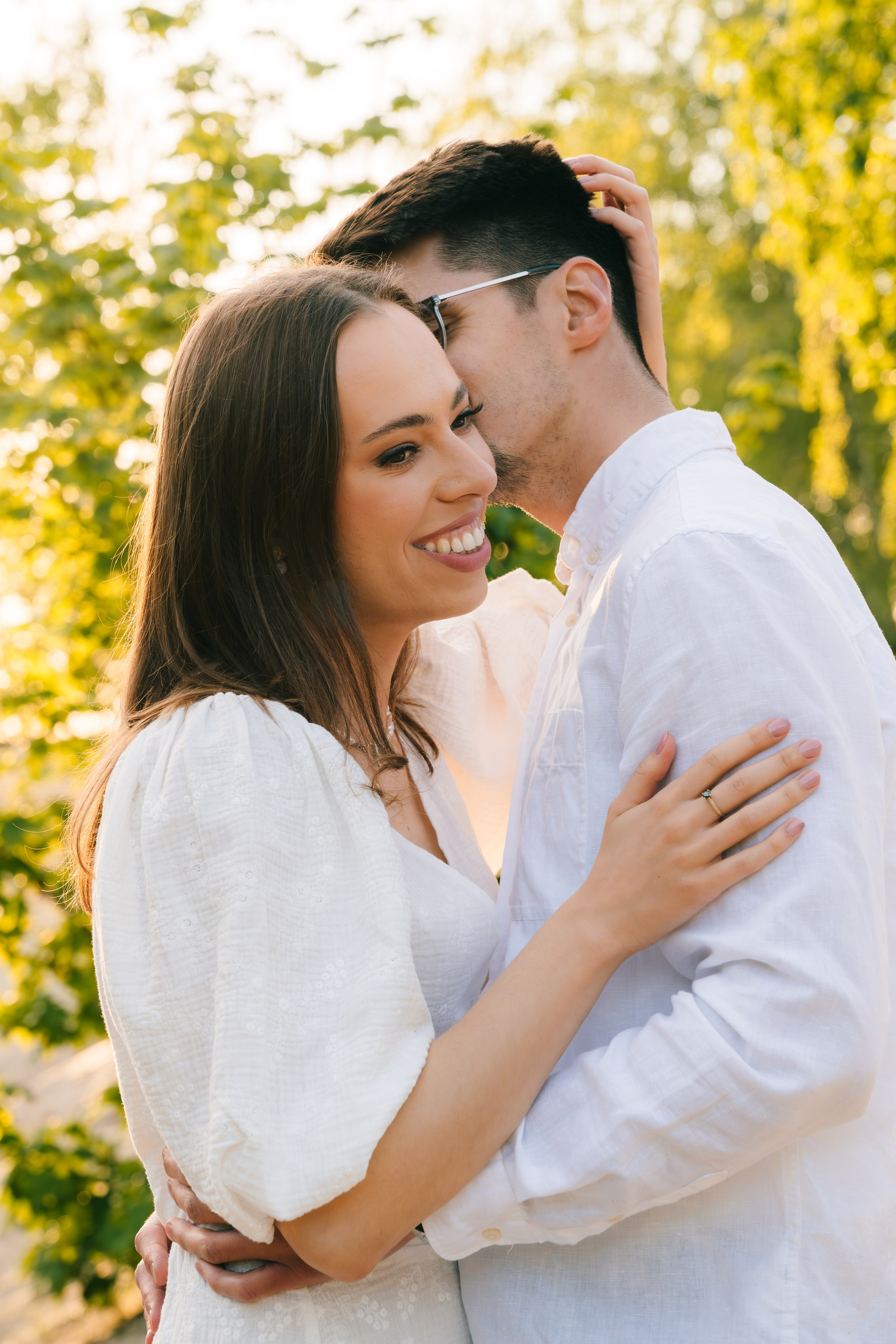 Karolina i Adrian, sesja narzeczeńska miejska i nad morzem. Fotograf ślubny & lifestyle Gdańsk, Karolina Baczewska