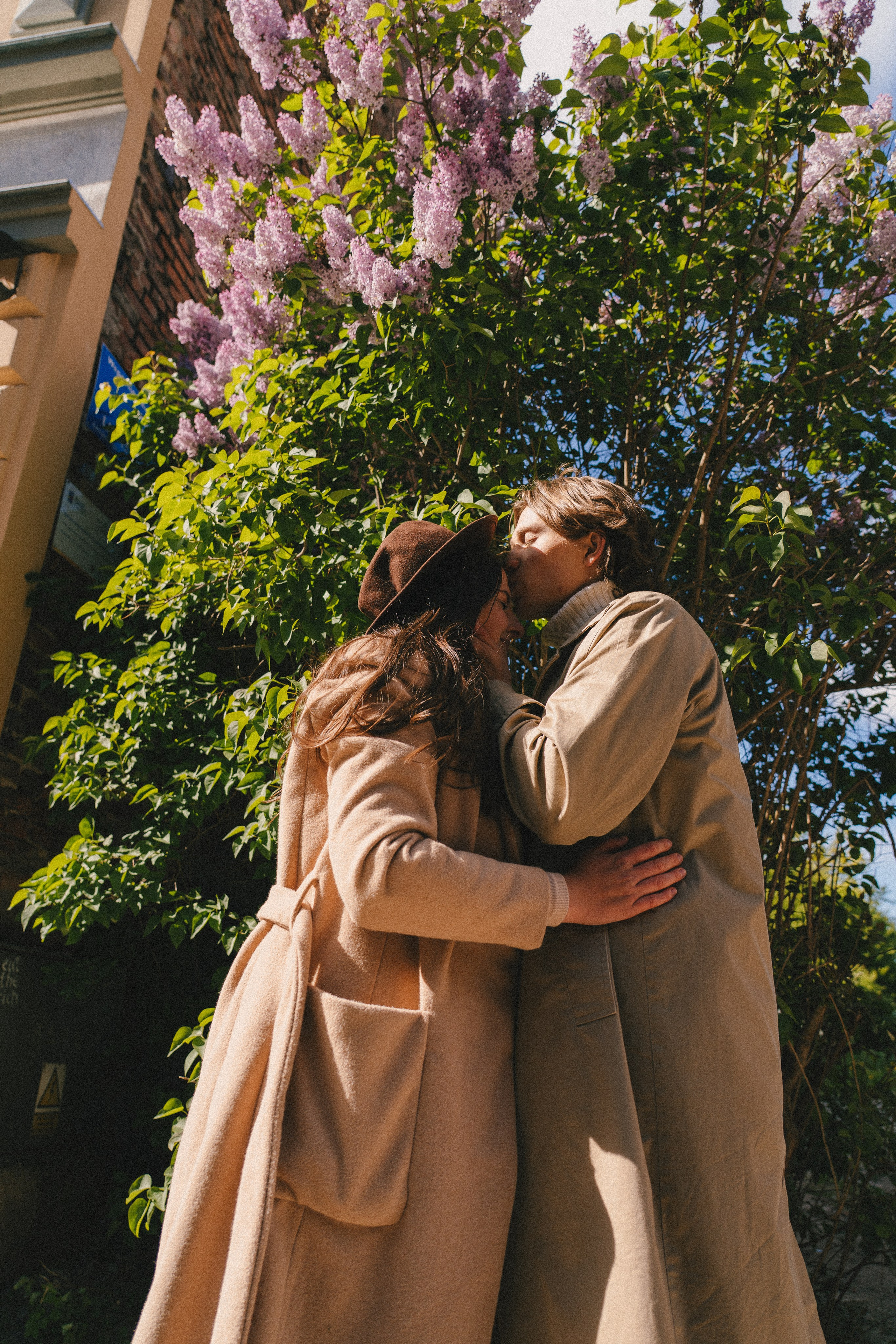 Pati i Szymon, miejska sesja love story. Fotograf ślubny & lifestyle Gdańsk, Karolina Baczewska