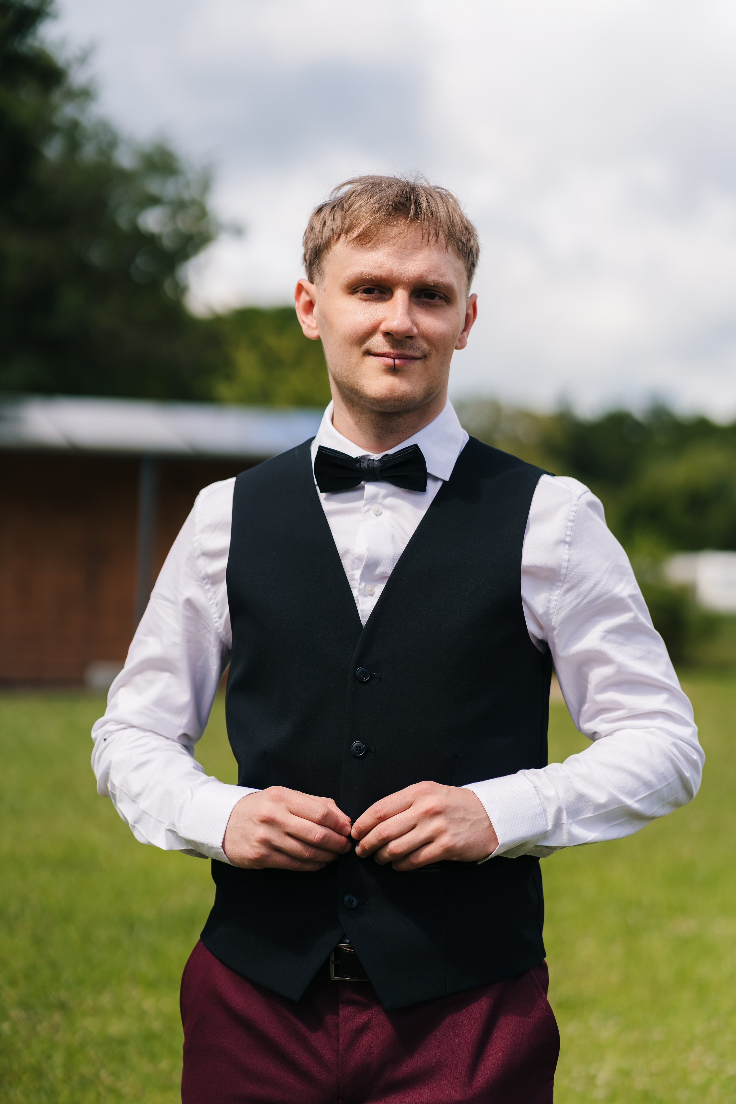 Marta i Cezary, Uroczysko Chmiel, zajawka. Fotograf ślubny & lifestyle Gdańsk, Karolina Baczewska