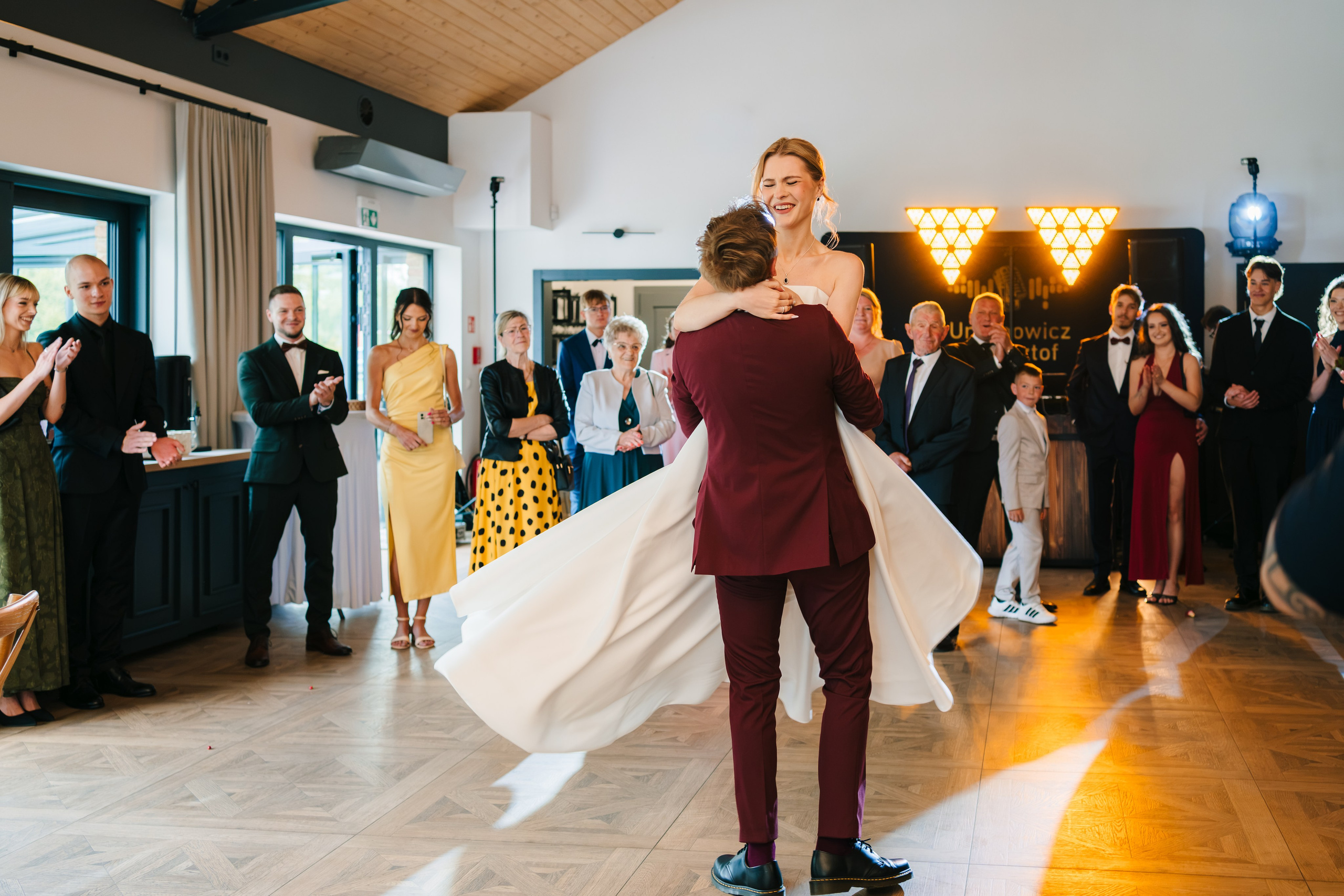 Marta i Cezary, Uroczysko Chmiel, zajawka. Fotograf ślubny & lifestyle Gdańsk, Karolina Baczewska