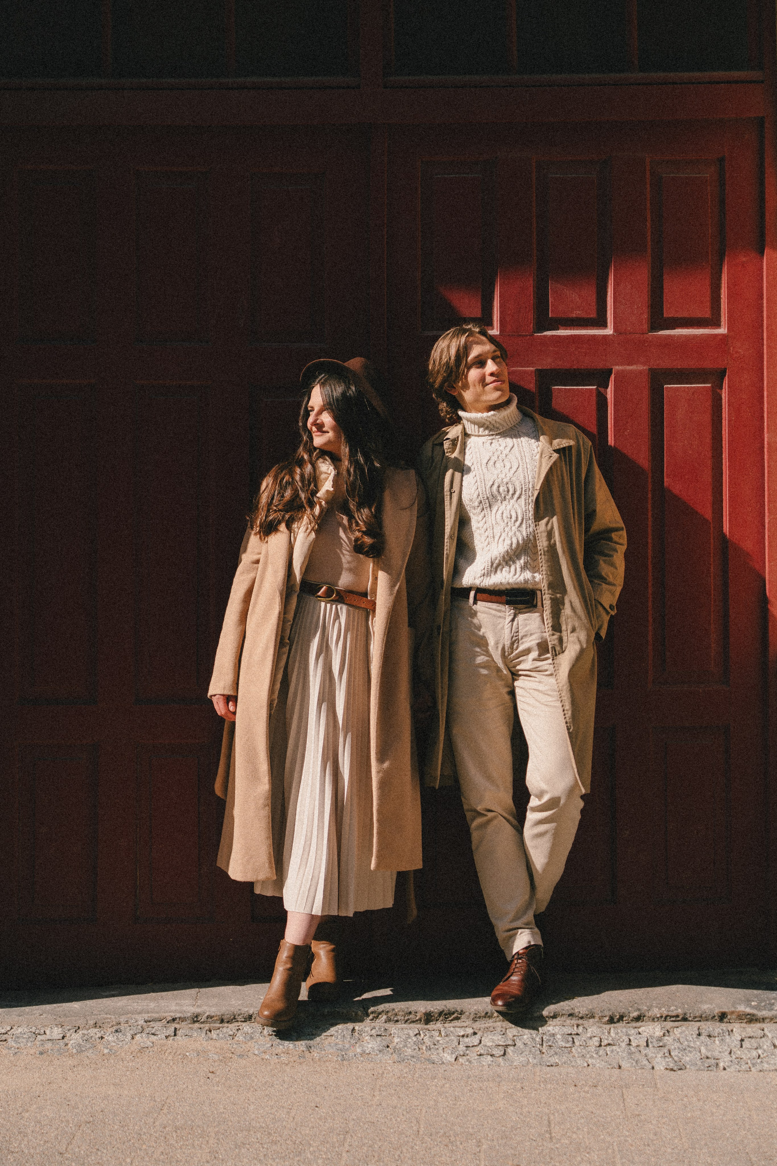 Pati i Szymon, miejska sesja love story. Fotograf ślubny & lifestyle Gdańsk, Karolina Baczewska