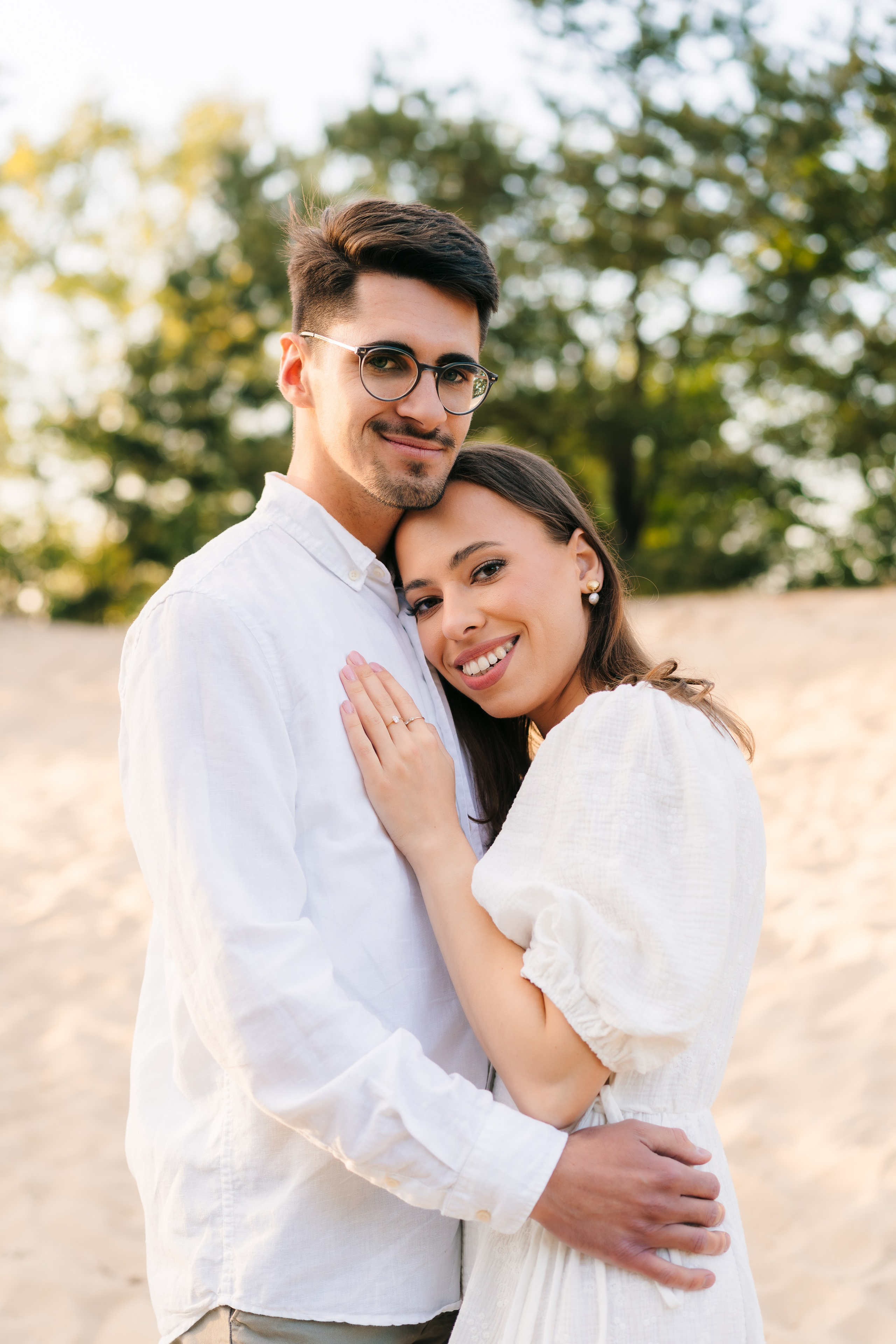Karolina i Adrian, sesja narzeczeńska miejska i nad morzem. Fotograf ślubny & lifestyle Gdańsk, Karolina Baczewska