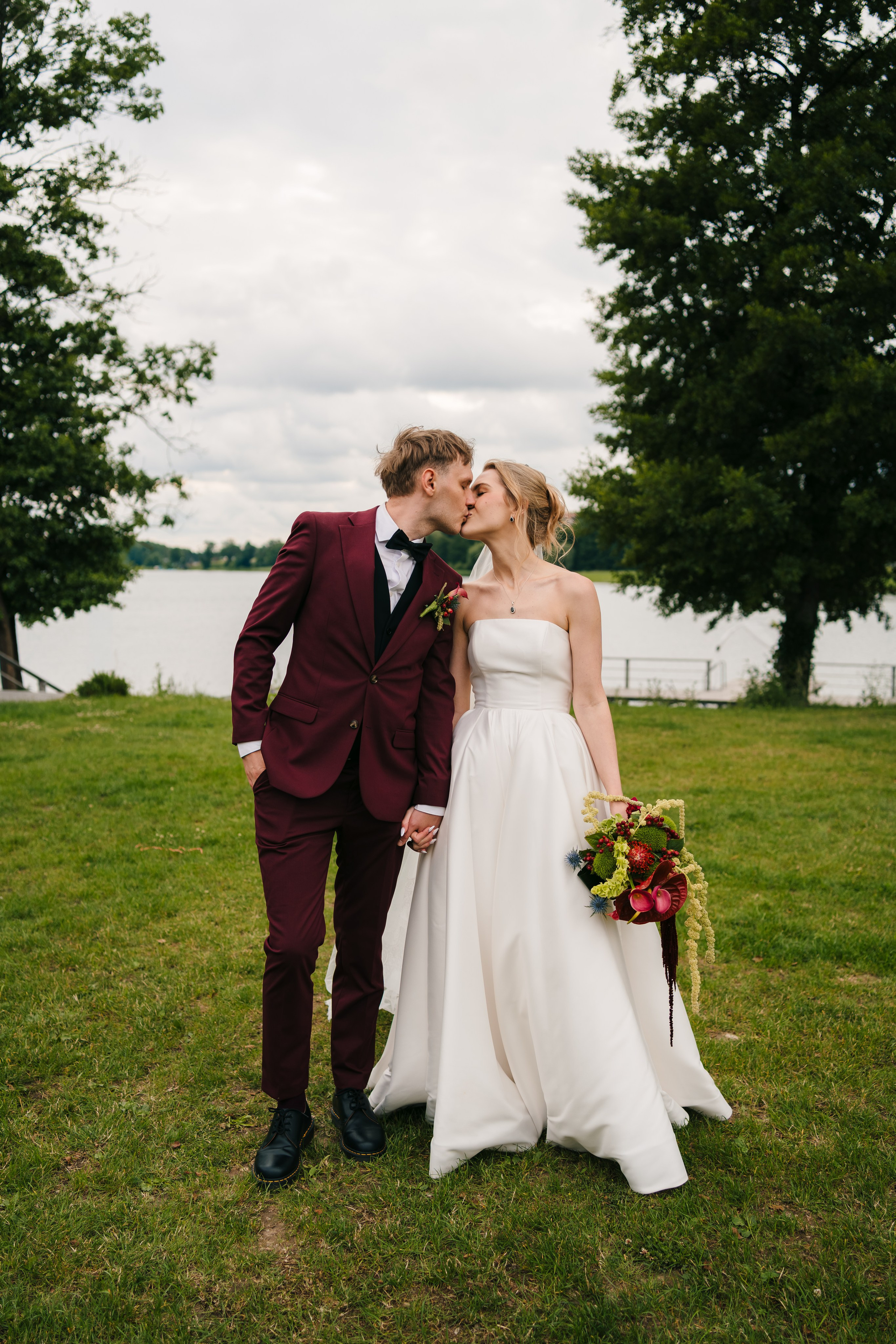 Marta i Cezary, Uroczysko Chmiel, zajawka. Fotograf ślubny & lifestyle Gdańsk, Karolina Baczewska
