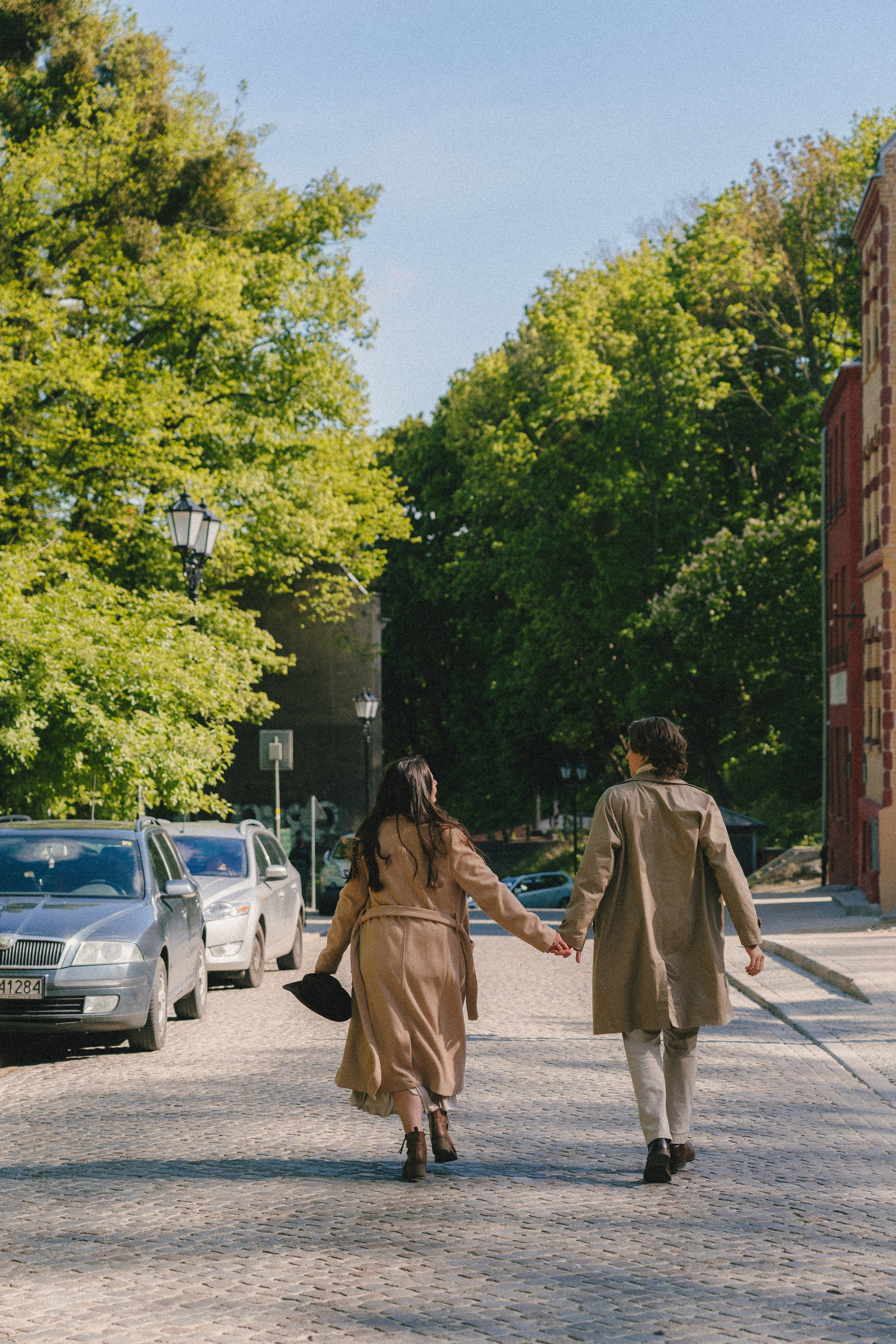 Pati i Szymon, miejska sesja love story. Fotograf ślubny & lifestyle Gdańsk, Karolina Baczewska