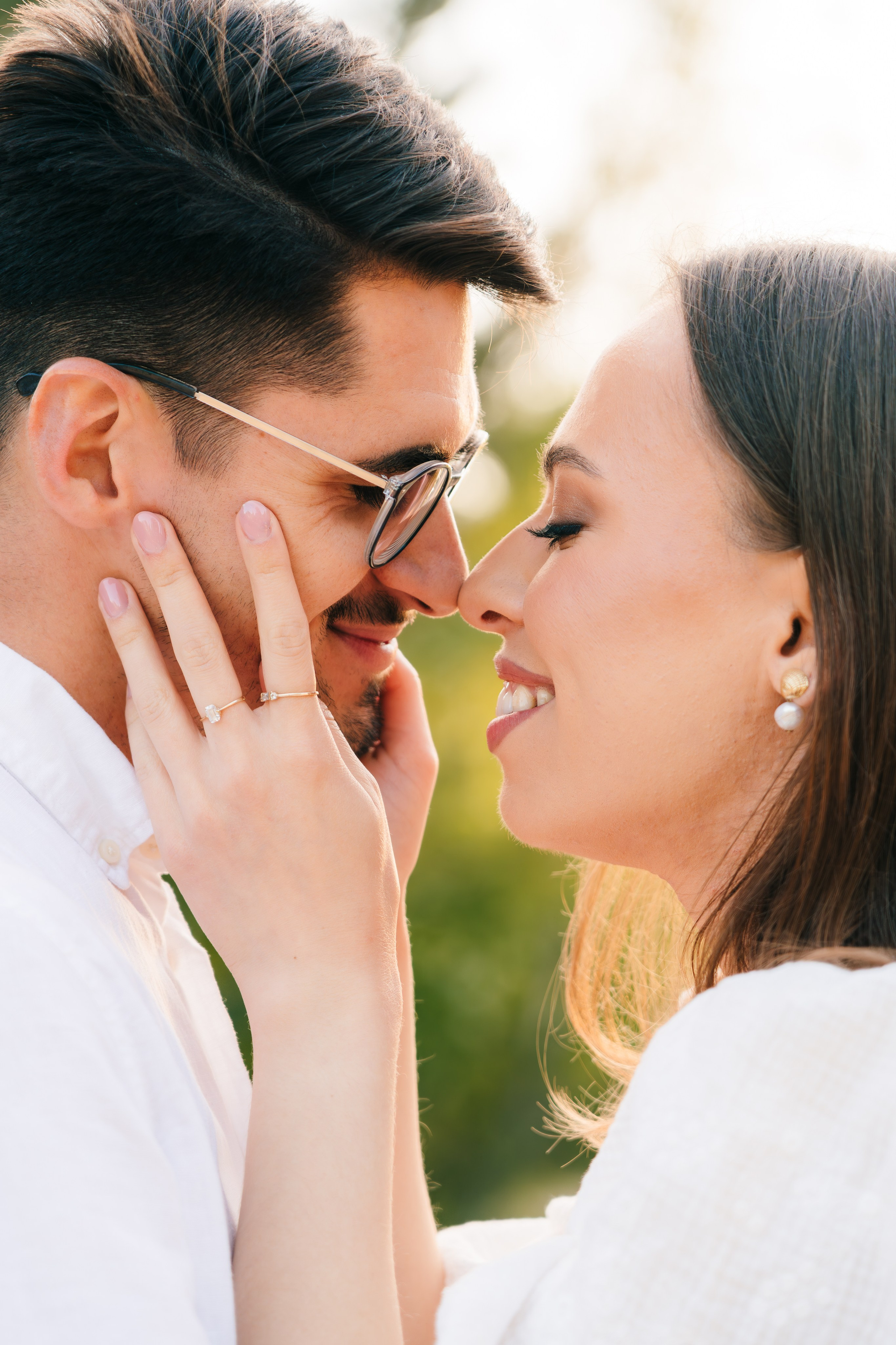 Karolina i Adrian, sesja narzeczeńska miejska i nad morzem. Fotograf ślubny & lifestyle Gdańsk, Karolina Baczewska