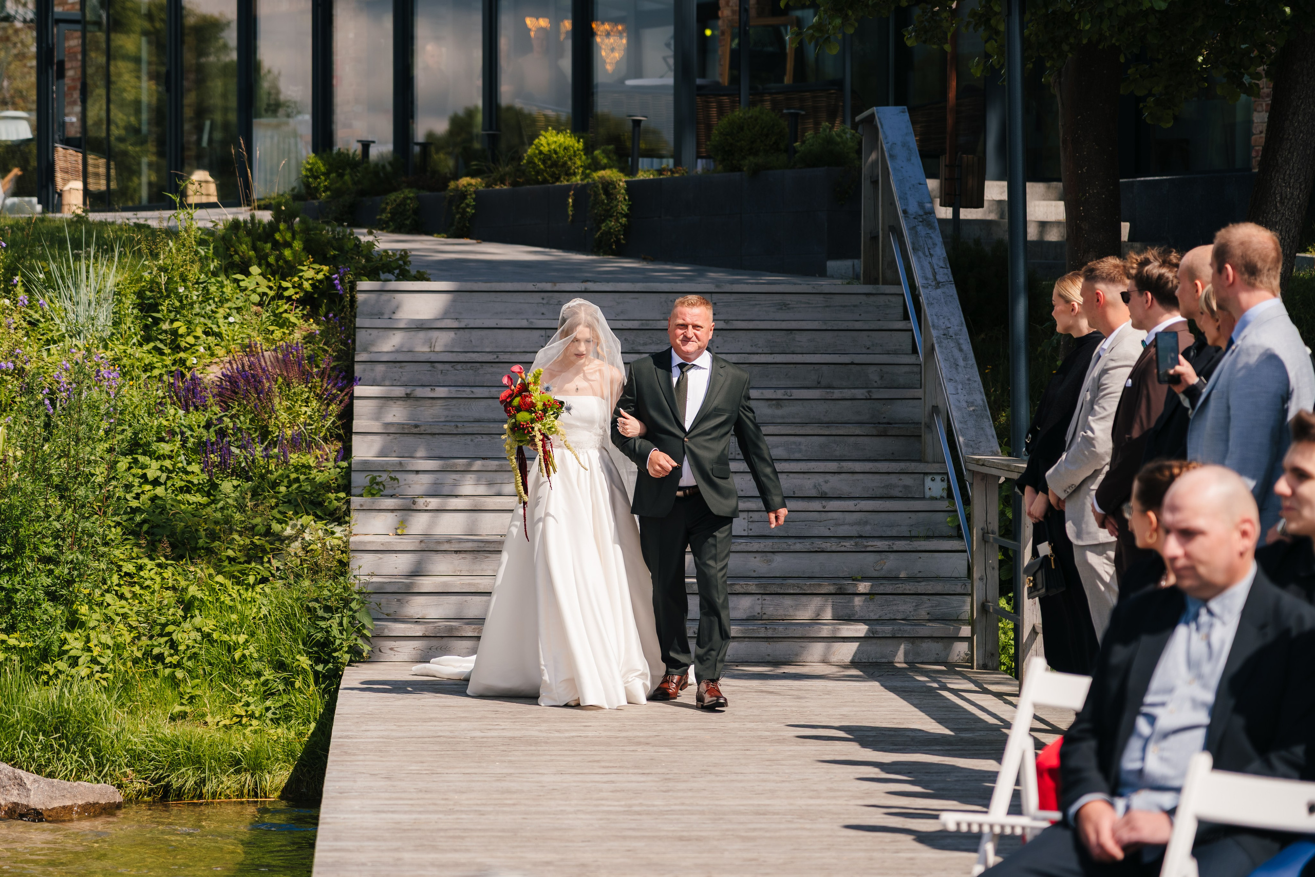 Marta i Cezary, Uroczysko Chmiel, zajawka. Fotograf ślubny & lifestyle Gdańsk, Karolina Baczewska