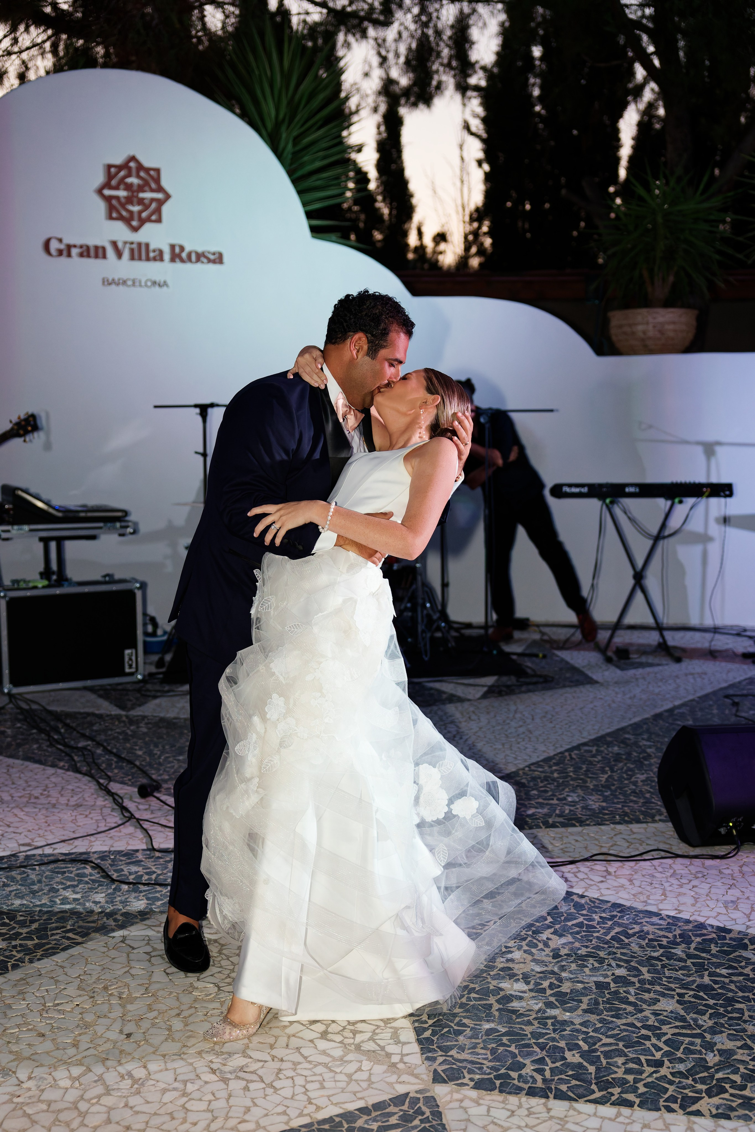 Wedding of Gracie & Joe at Gran Villa Rosa, Barcelona