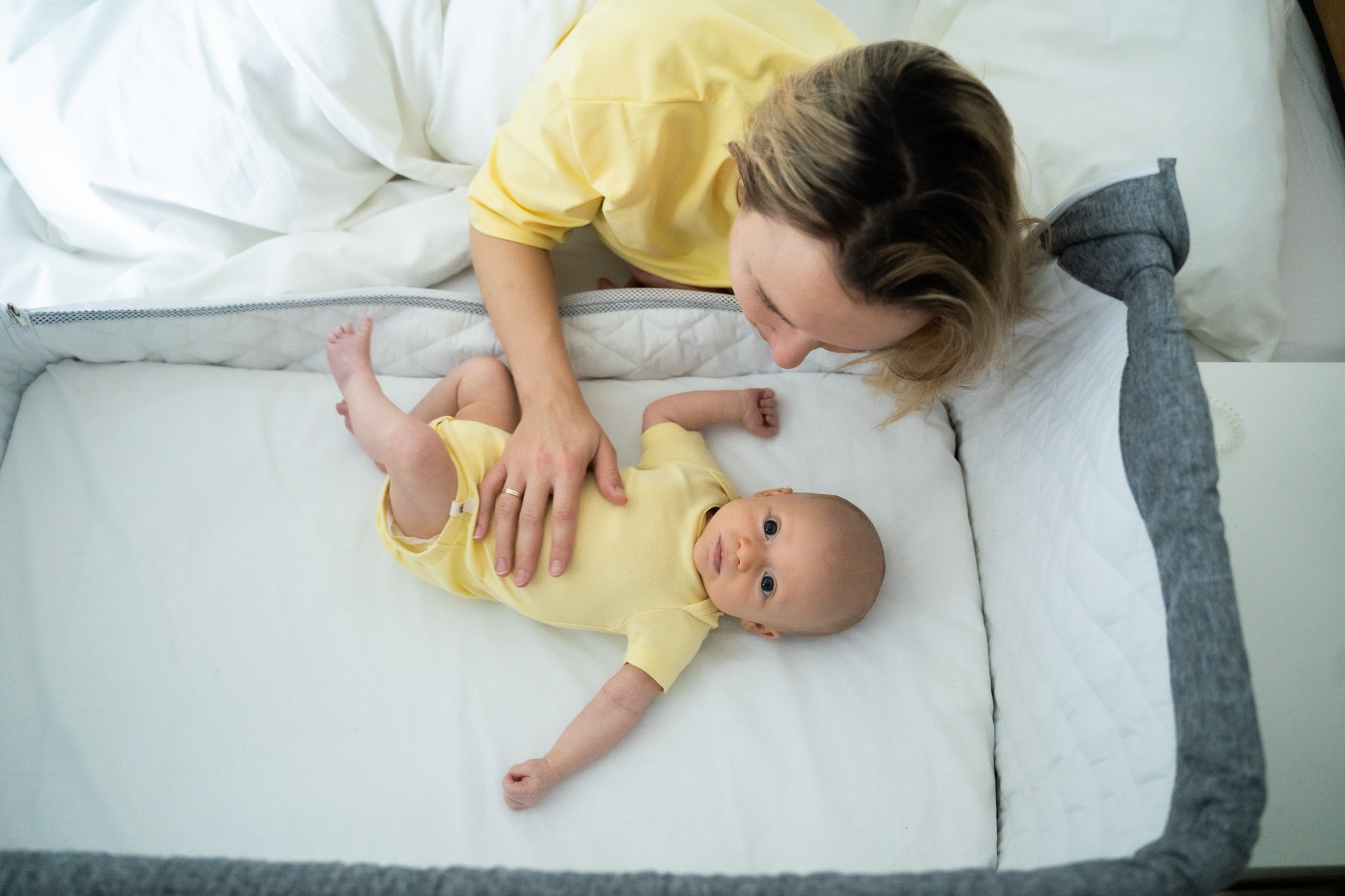 Mariya and little Nico. Nina Janeckova Fotografin und Videografin am Bodensee