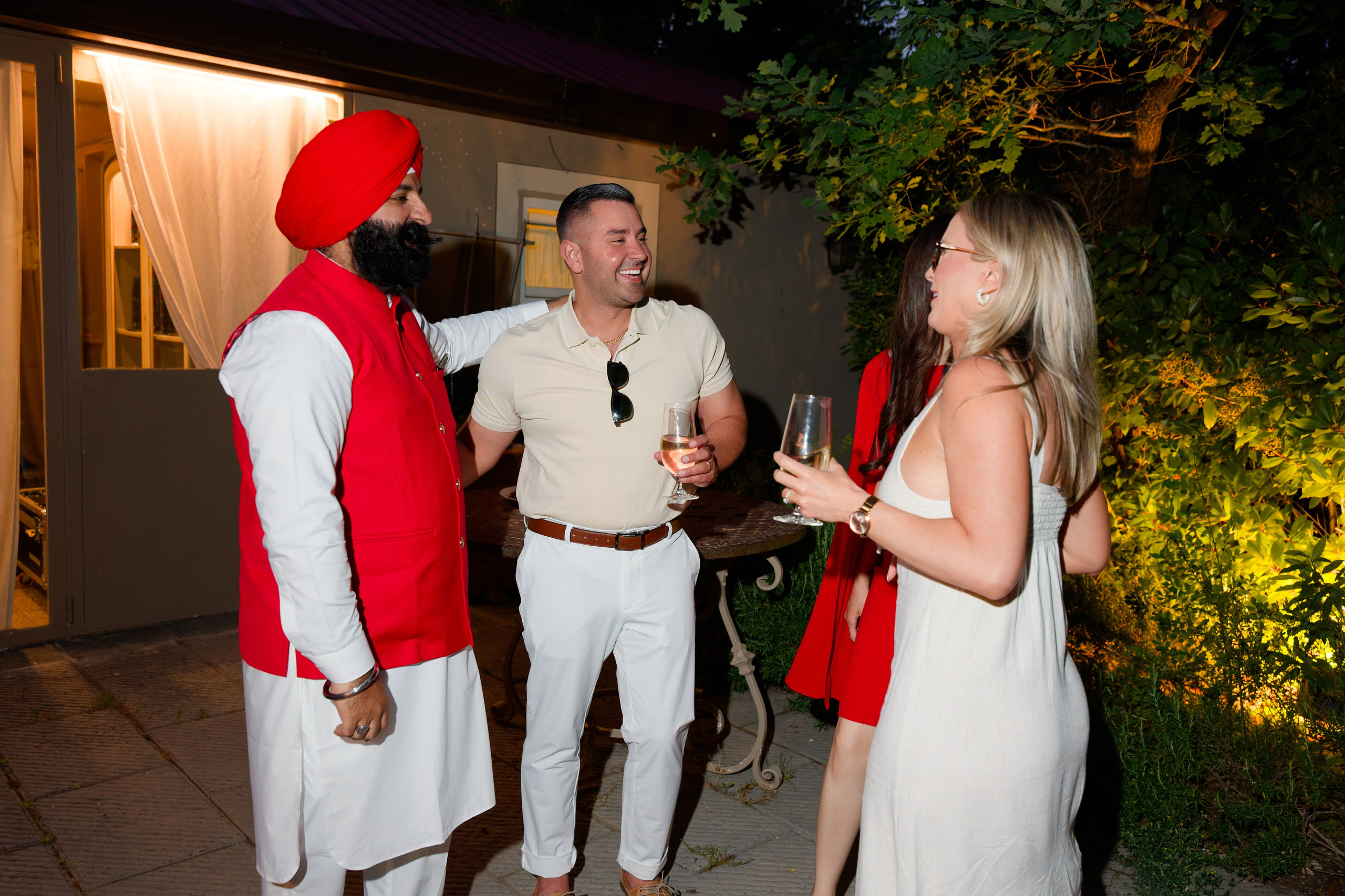 Pizza Party at Tenuta Massini, Florence, Italy. Destination Wedding Photographer — Nikita Burtsev