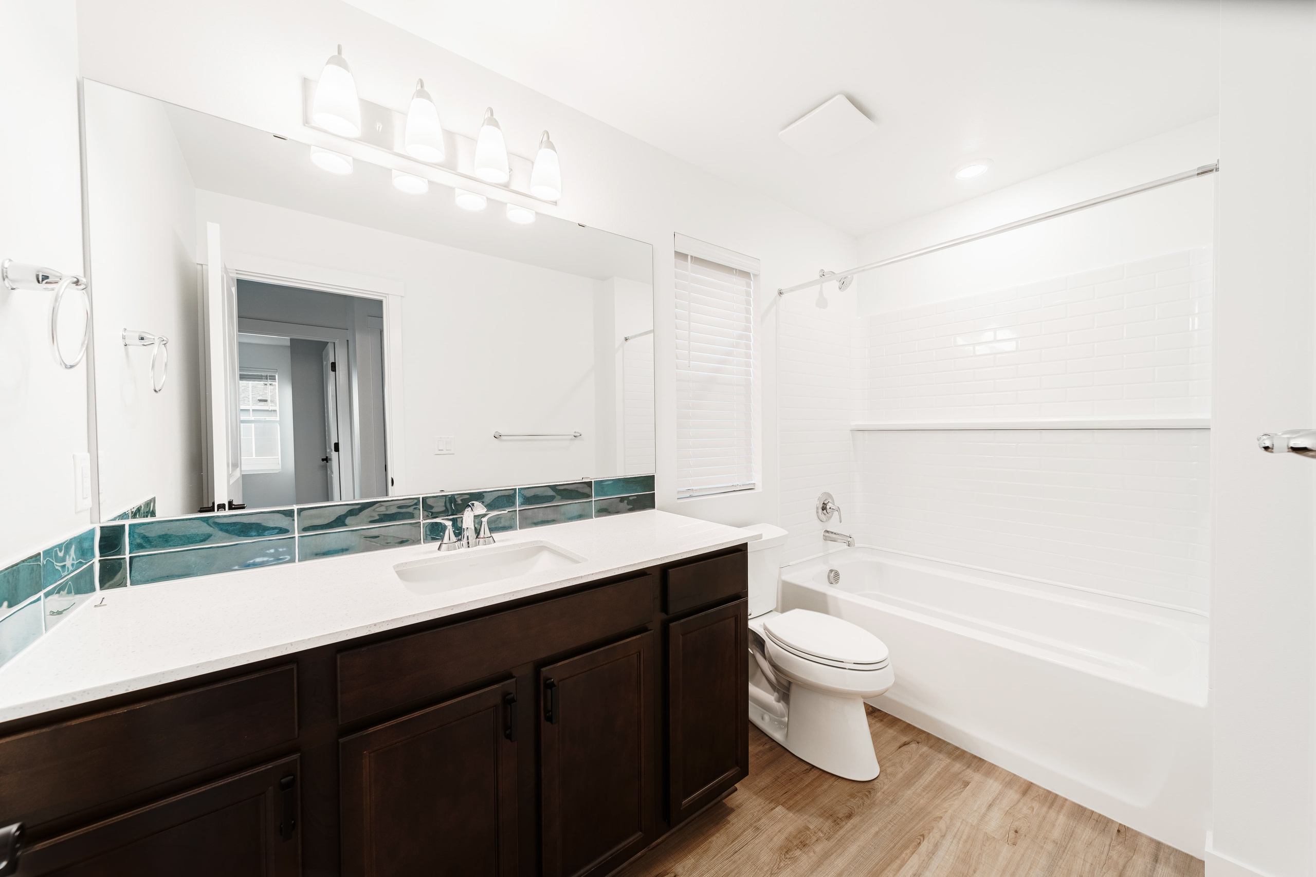 Real Estate photography. Washington state. EVAN ARISTOV WEDDING PHOTOGRAPHY — Seattle Wedding Photographer