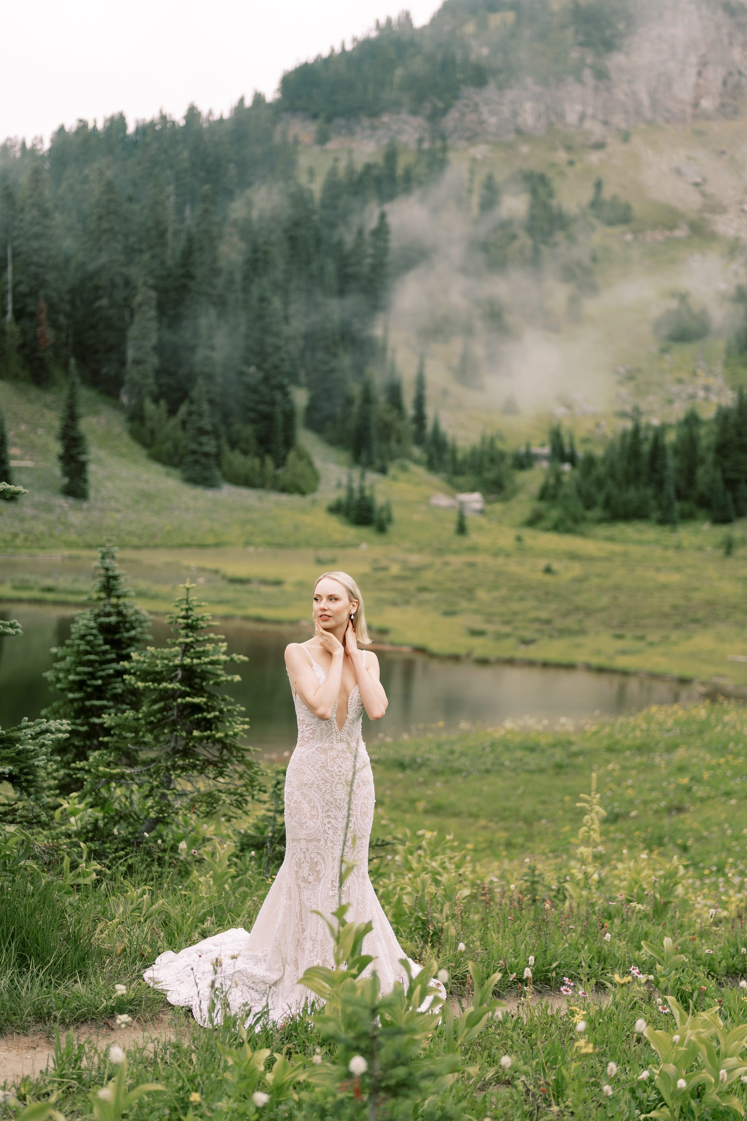 Rachel & Ryan Wedding photoshoot. August 2024. Little Tipsoo Lake, WA Day 2. EVAN ARISTOV WEDDING PHOTOGRAPHY — Seattle Wedding Photographer