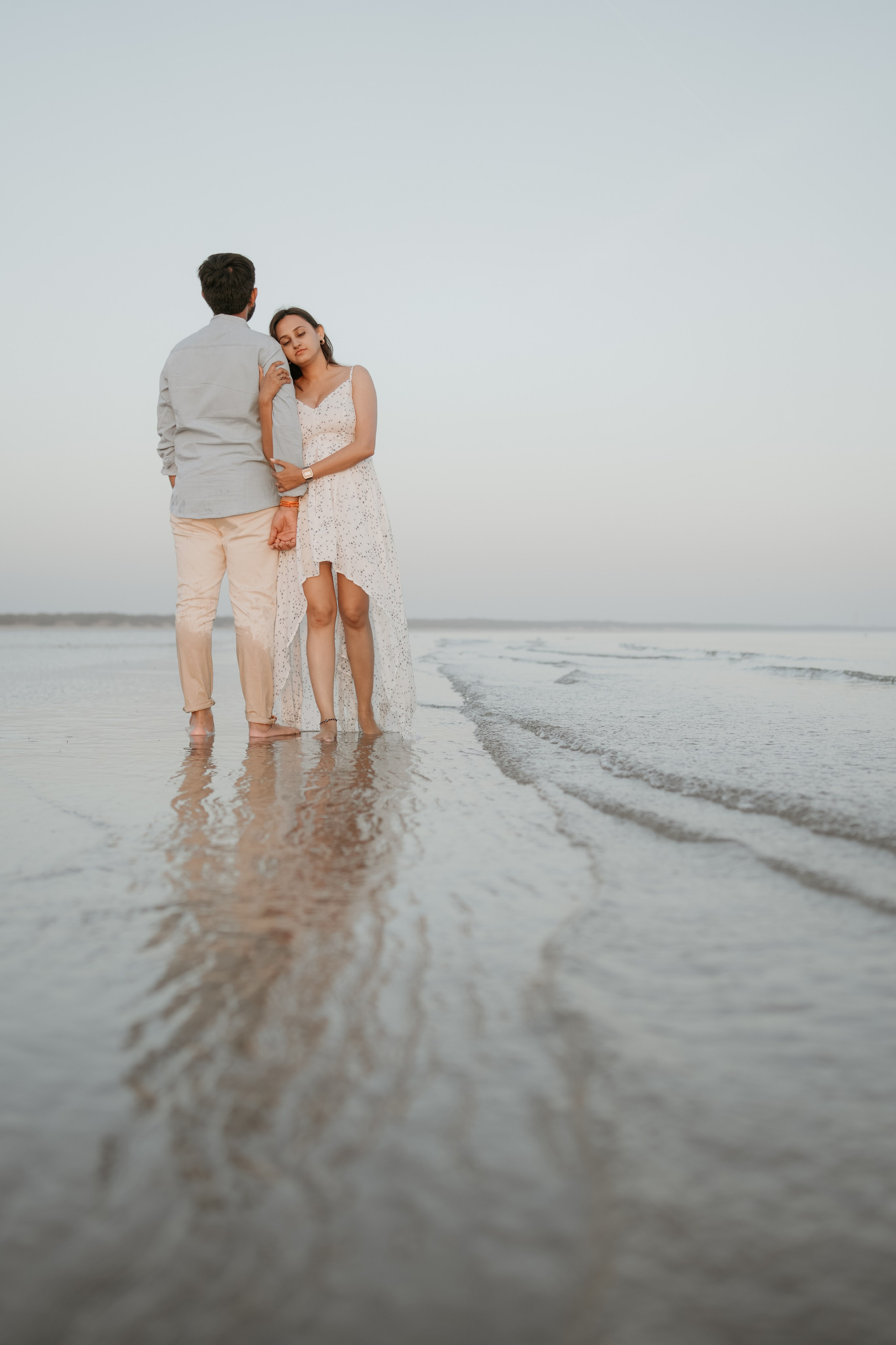 COUPLE SESSIONS. Love Emotions Weddings