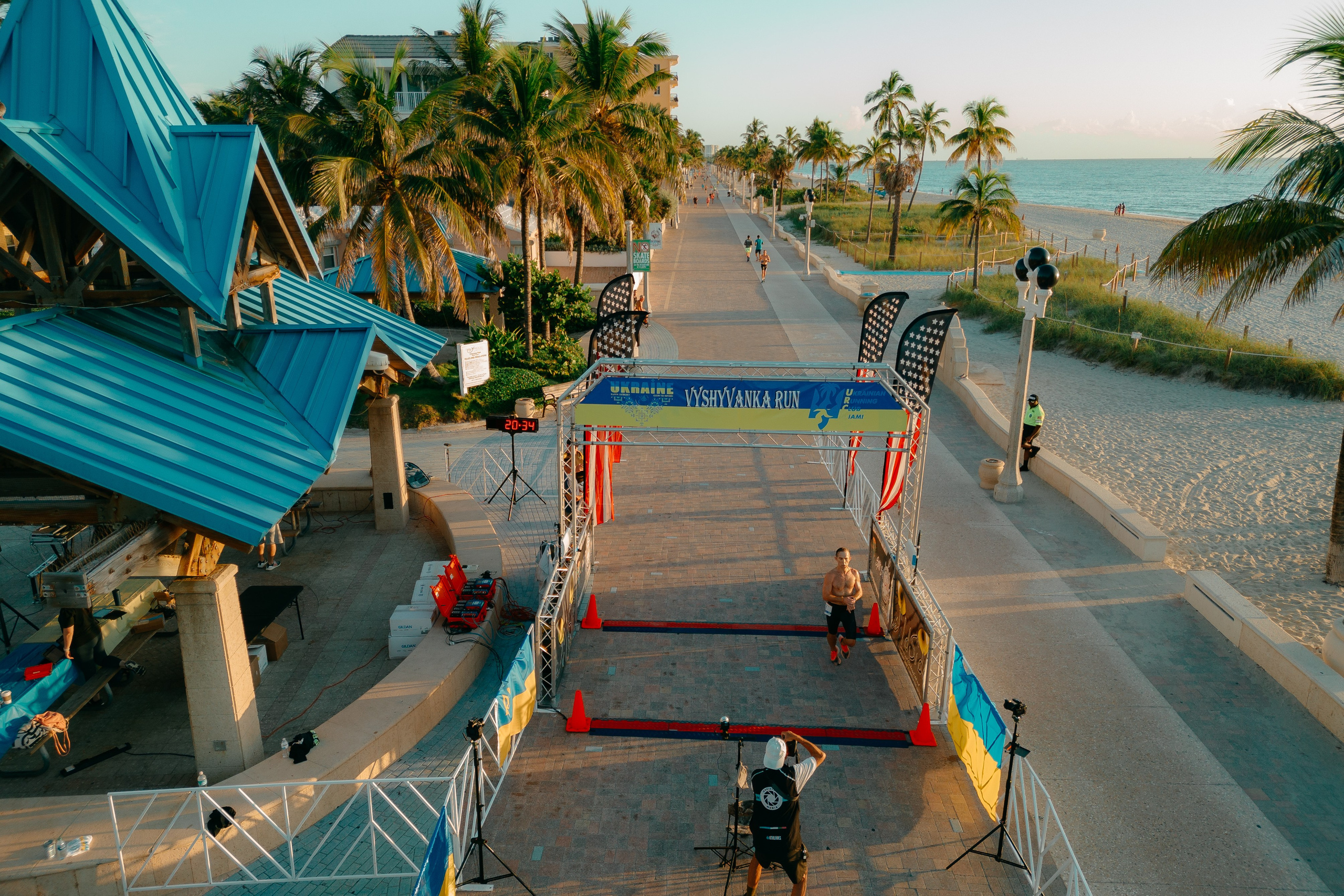 VYSHYVANKA RUN. ФОТОГРАФ ФЛОРИДА МАЙАМИ
