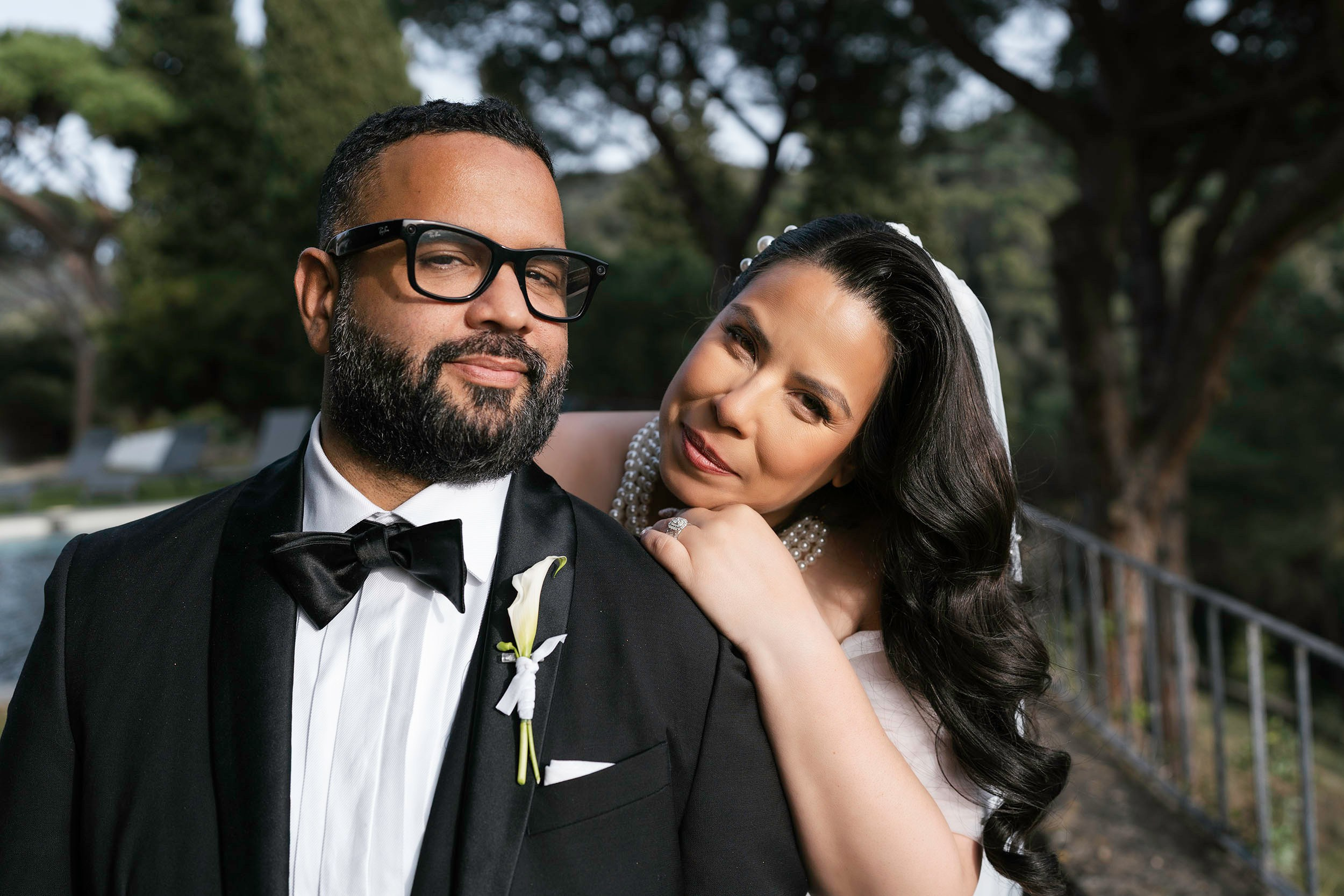 Donielle and Edwin. Fotógrafos de bodas de destino y creadores de contenido con base en España