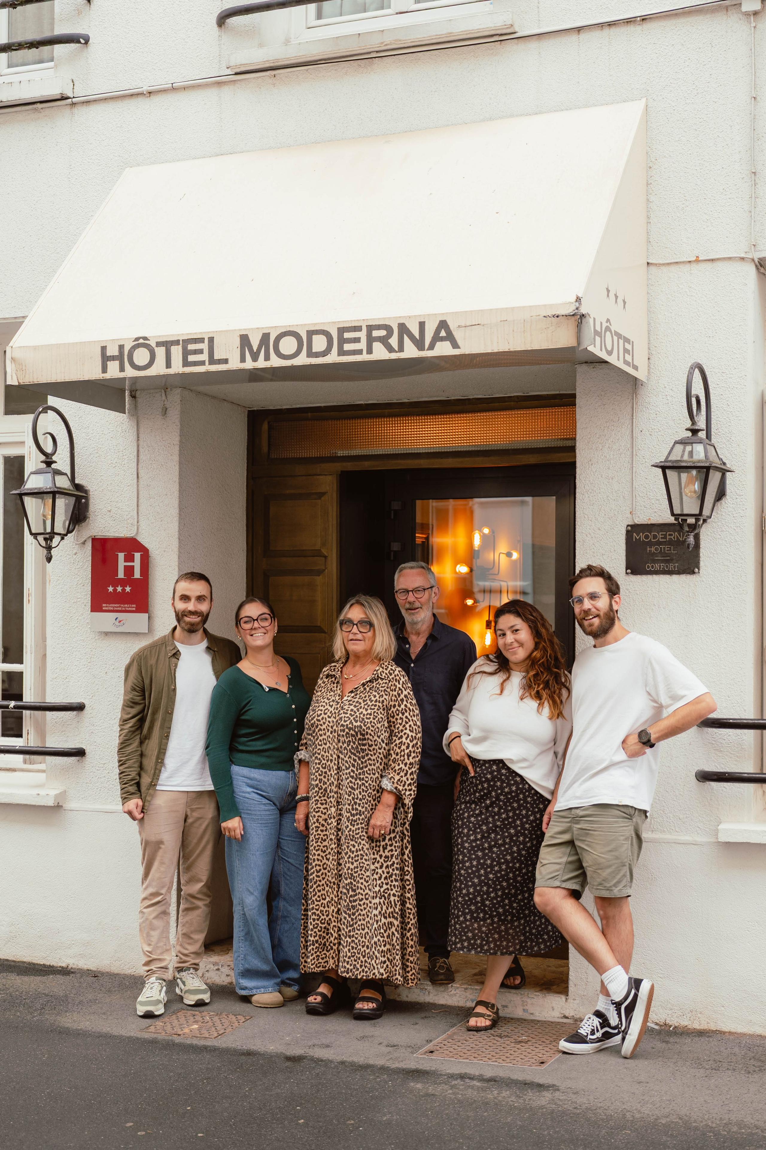 Hôtel Moderna. Weeding photographer / event / portrait