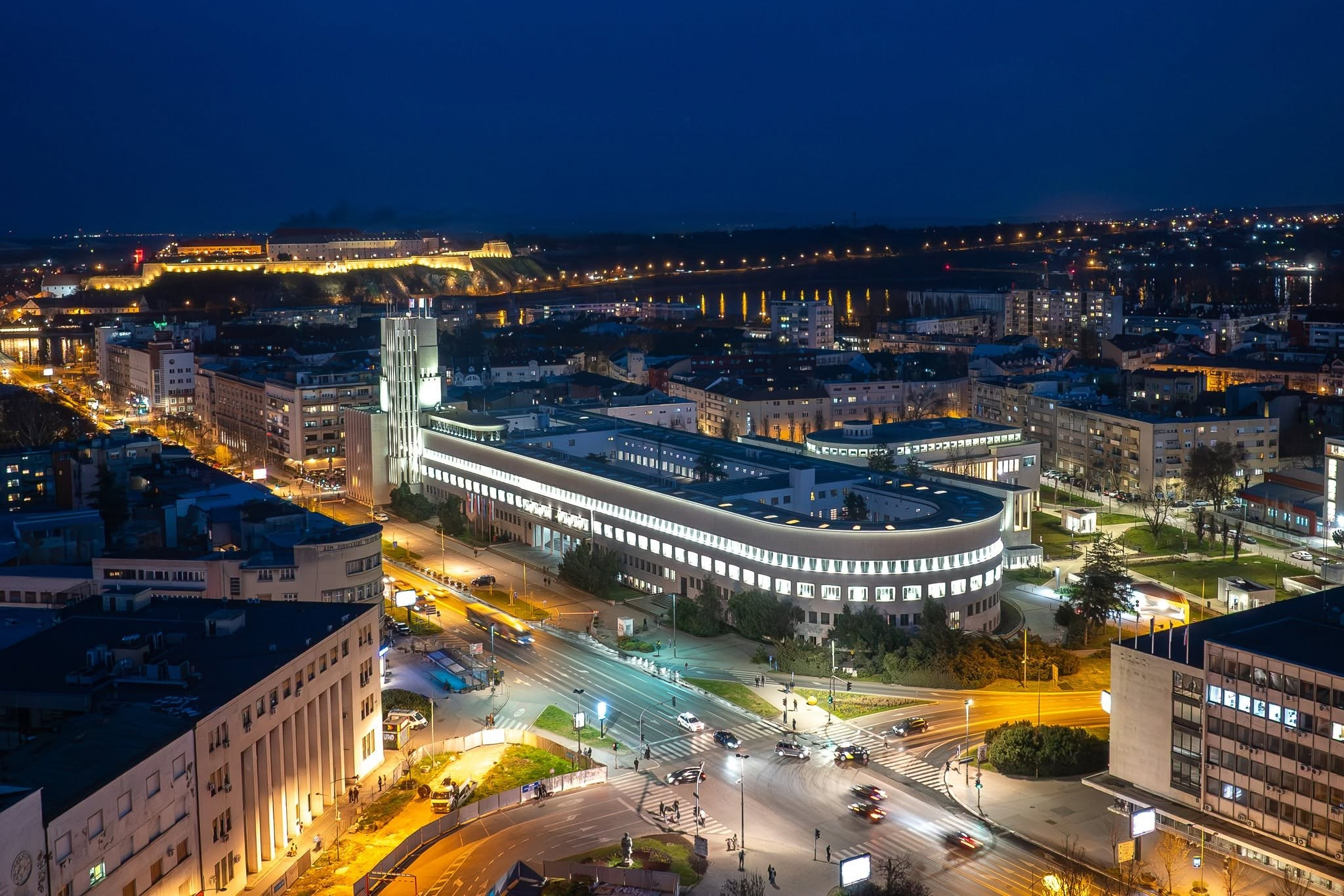 Novi Sad, tri prazna mesta pa svi ostali gradovi.❤️. Aleksandar Milutinović fotograf iz Srbije, Novog Sada