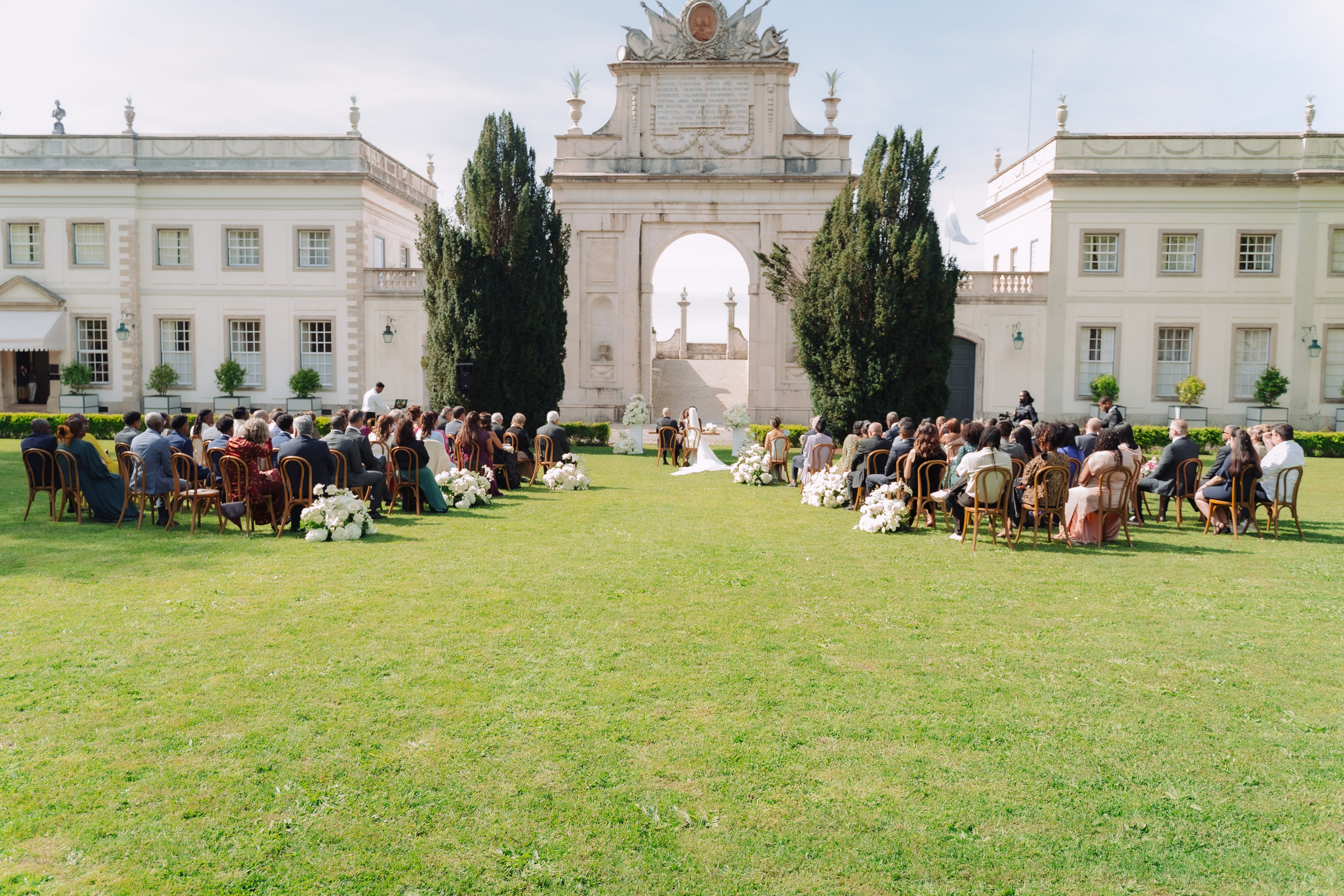 Maria & Artur. Fazemos o seu casamento ser lembrado por gerações