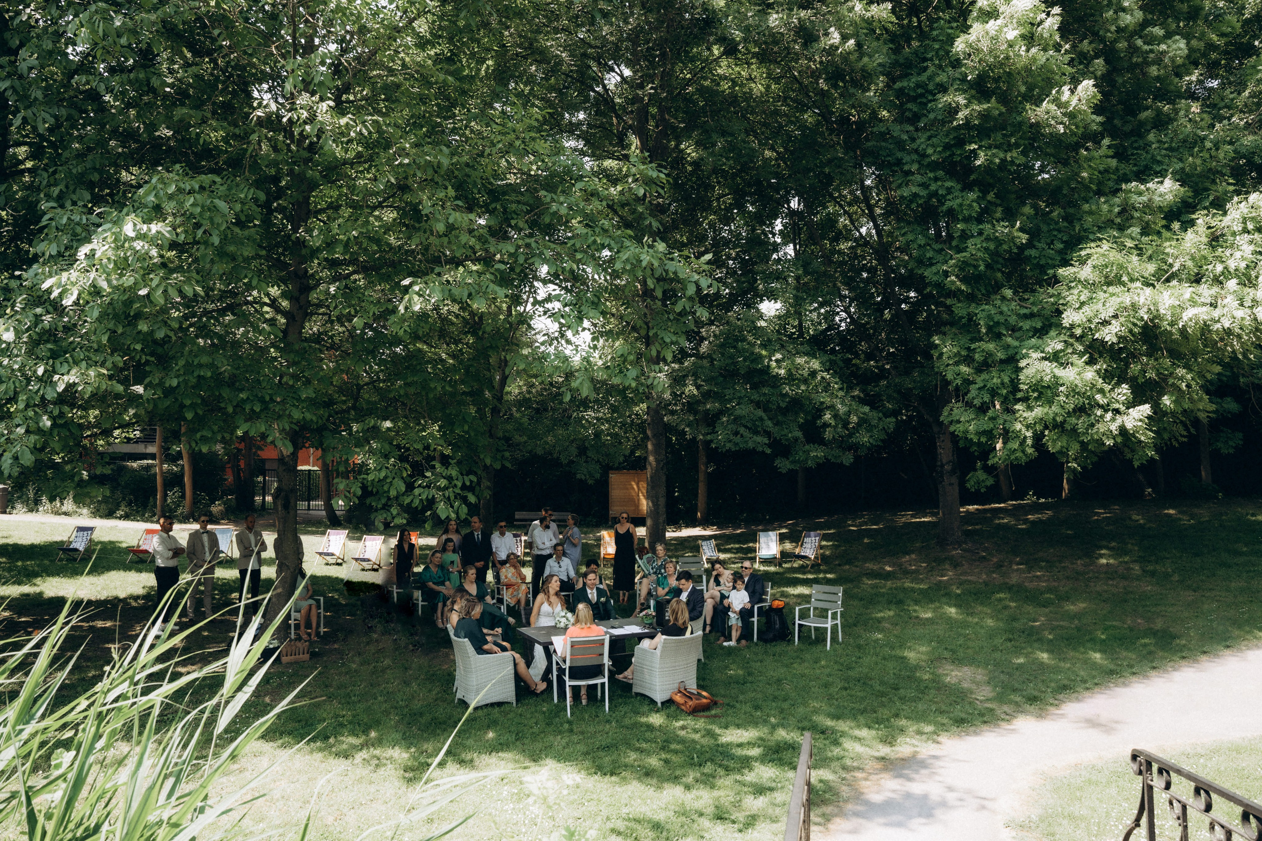 Wedding in Belgie. Little Birdie – Jouw familie- en huwelijksfotograaf in België en daarbuiten