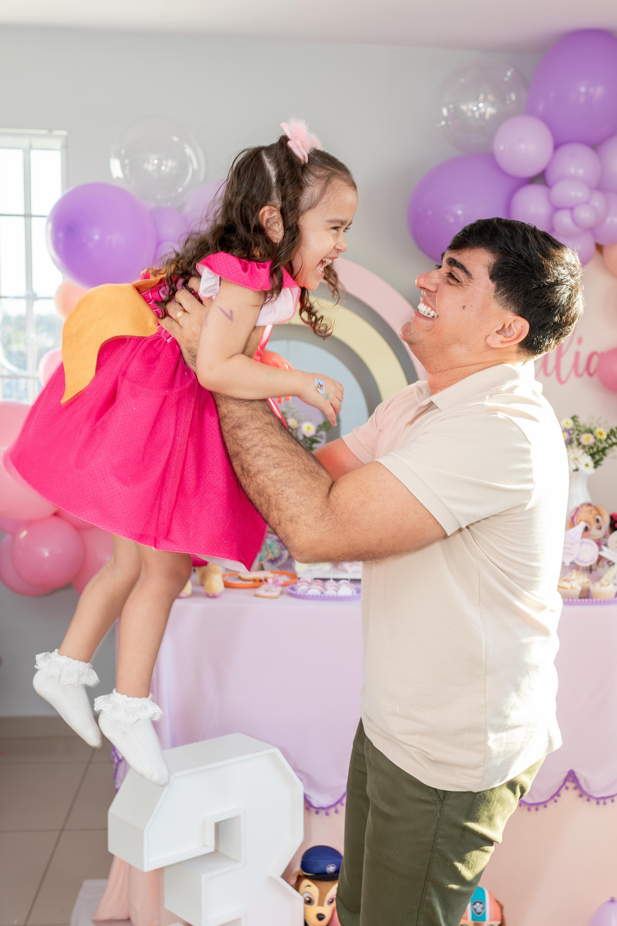 Fotógrafo em Joinville-SC. Especialista em aniversário, casamentos, eventos corporativos e retratos