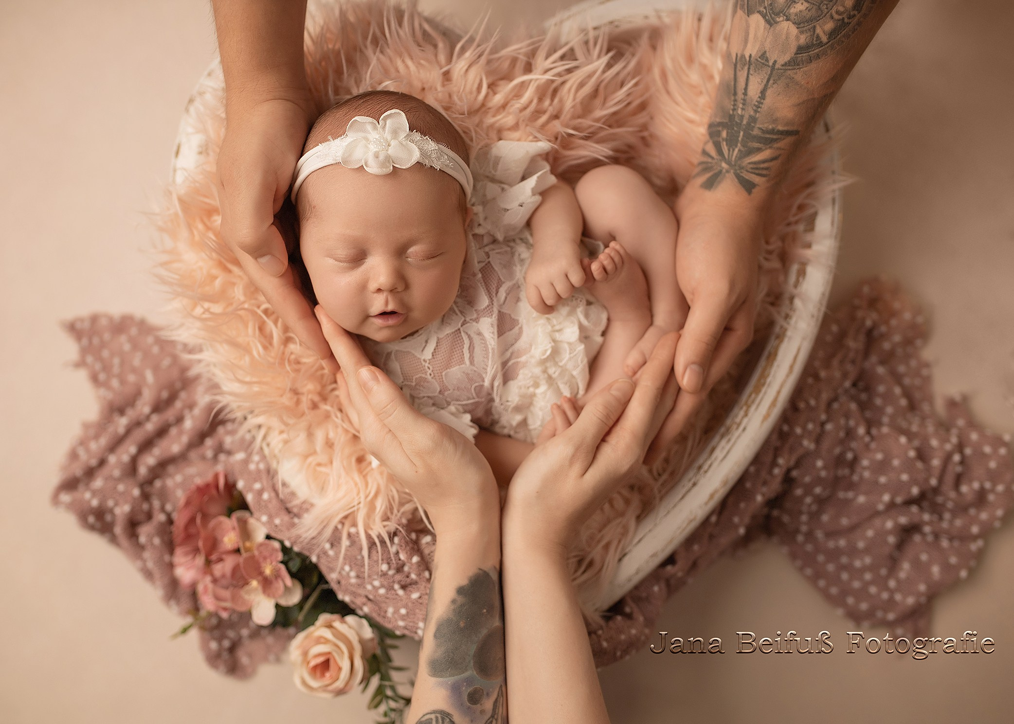 Neugeborenenshooting Weißenhorn, Neugeborenenshooting Ulm, Babyfotograf Ulm, Babyfotograf Senden, Babyfotograf Neu-Ulm, Jana Beifuß Fotografie, Familienfotos, Liebe, Geduld, Neugeborenenfotos weissenhorn, Pfaffenhofen a. d. Roth, Gaumenspalte, Gaumenlippenspalte