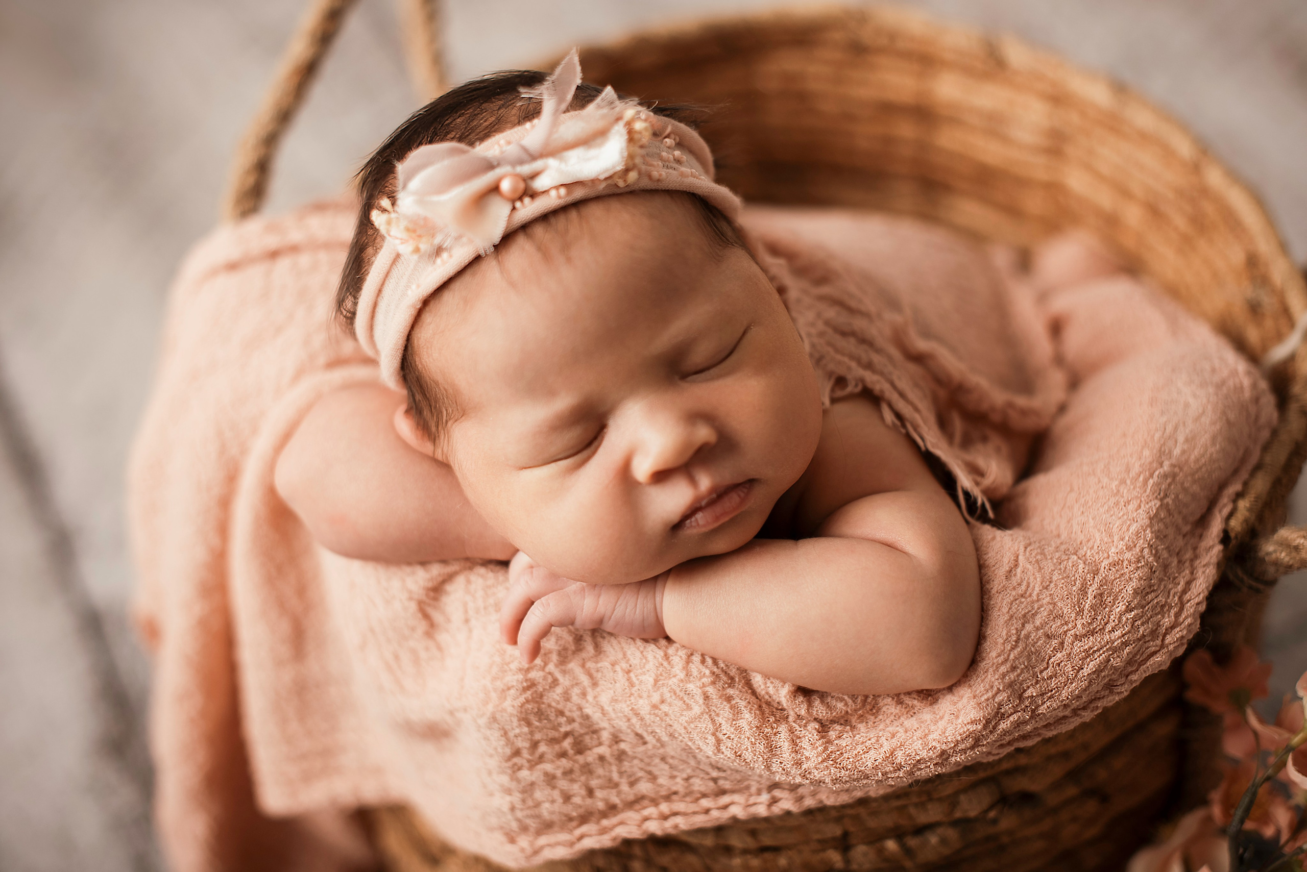 Little Artemis, 10 days. Newborn, pregnancy, family photographer in New Jersey