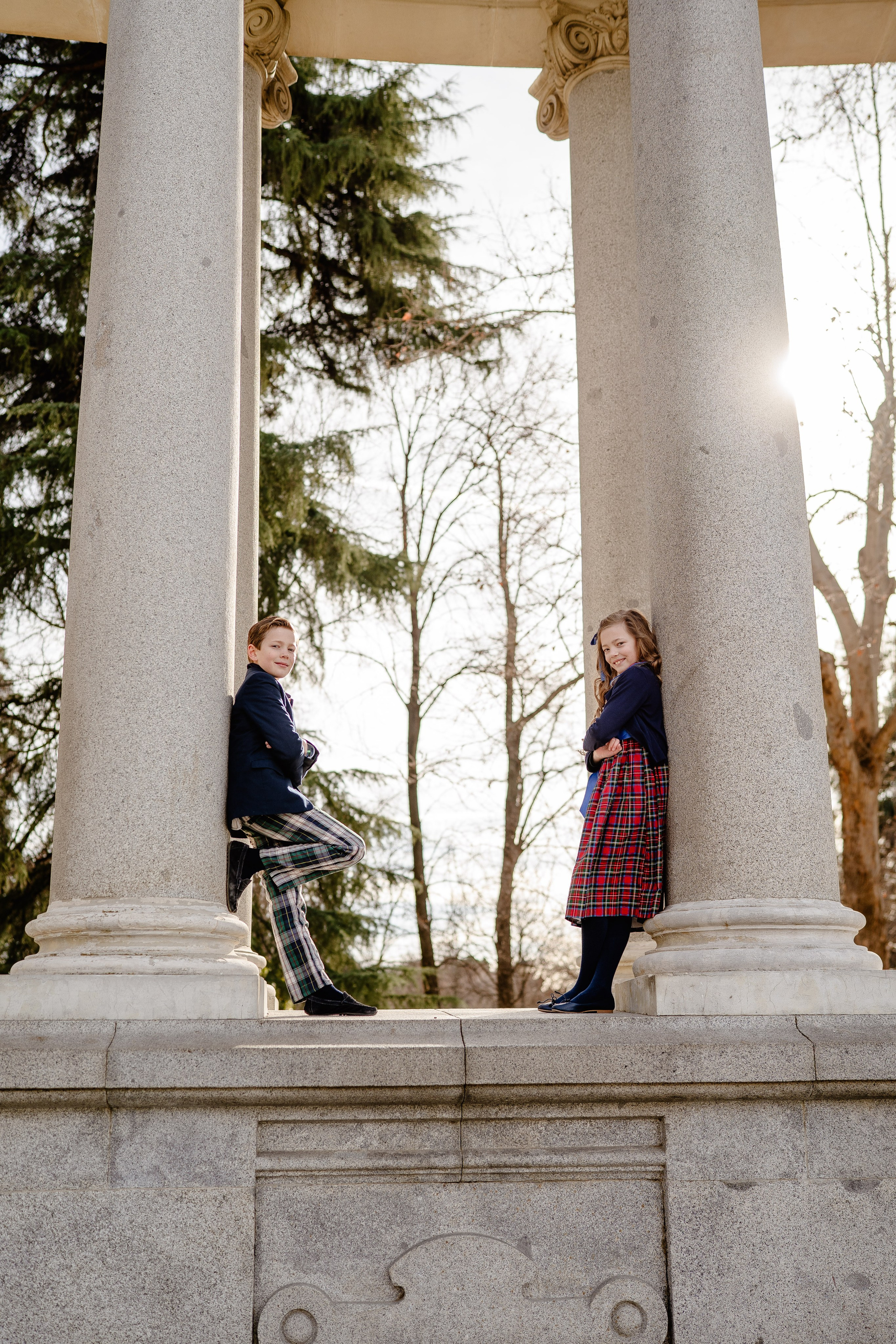 Family photoshoot in Retiro Park. Madrid Photographer for Proposals, Engagements & Families | Anya Petrova